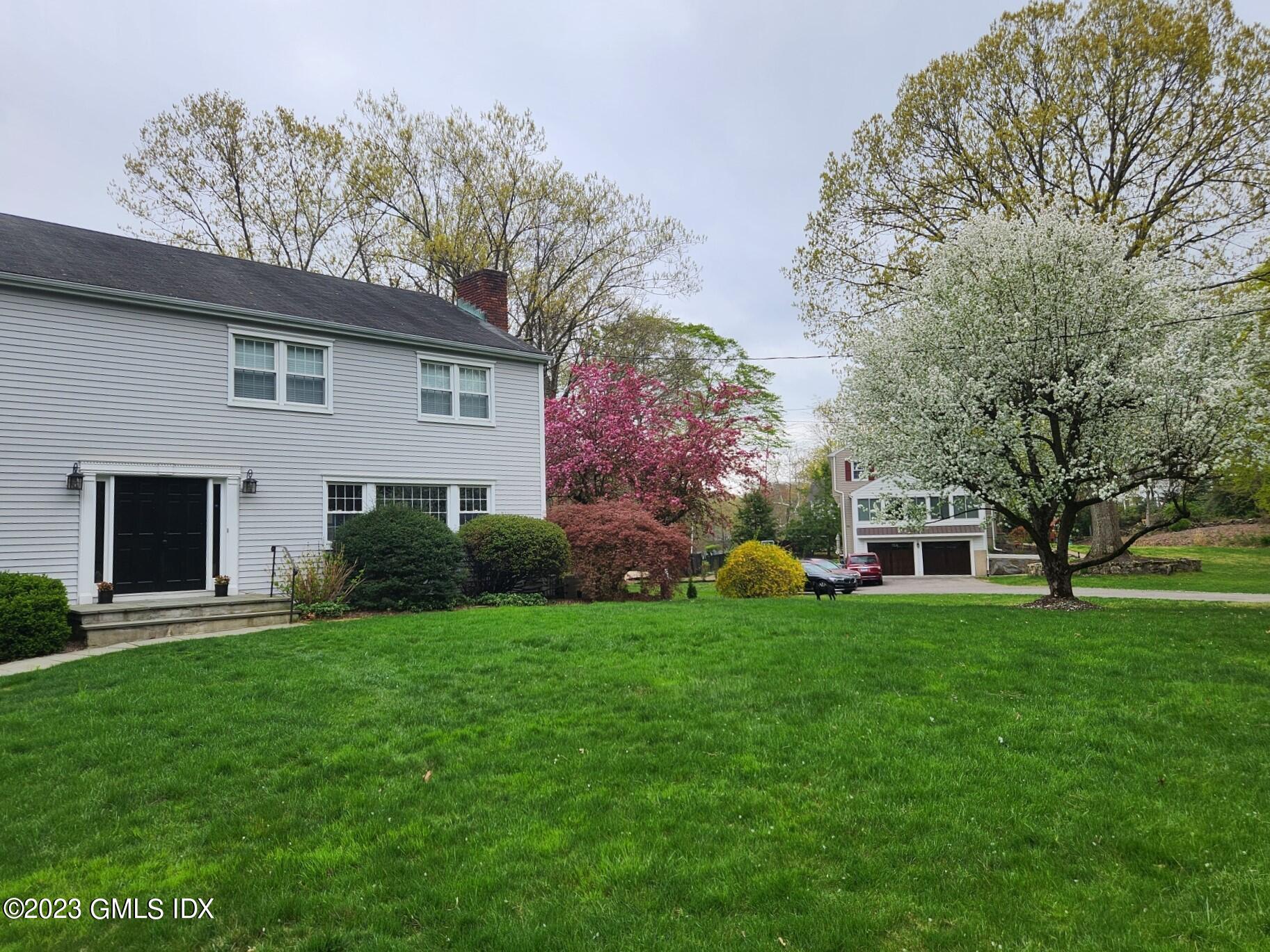 Stamford, Connecticut 06902, United States, 4 Bedrooms Bedrooms, ,3 BathroomsBathrooms,Residential,Active,91661