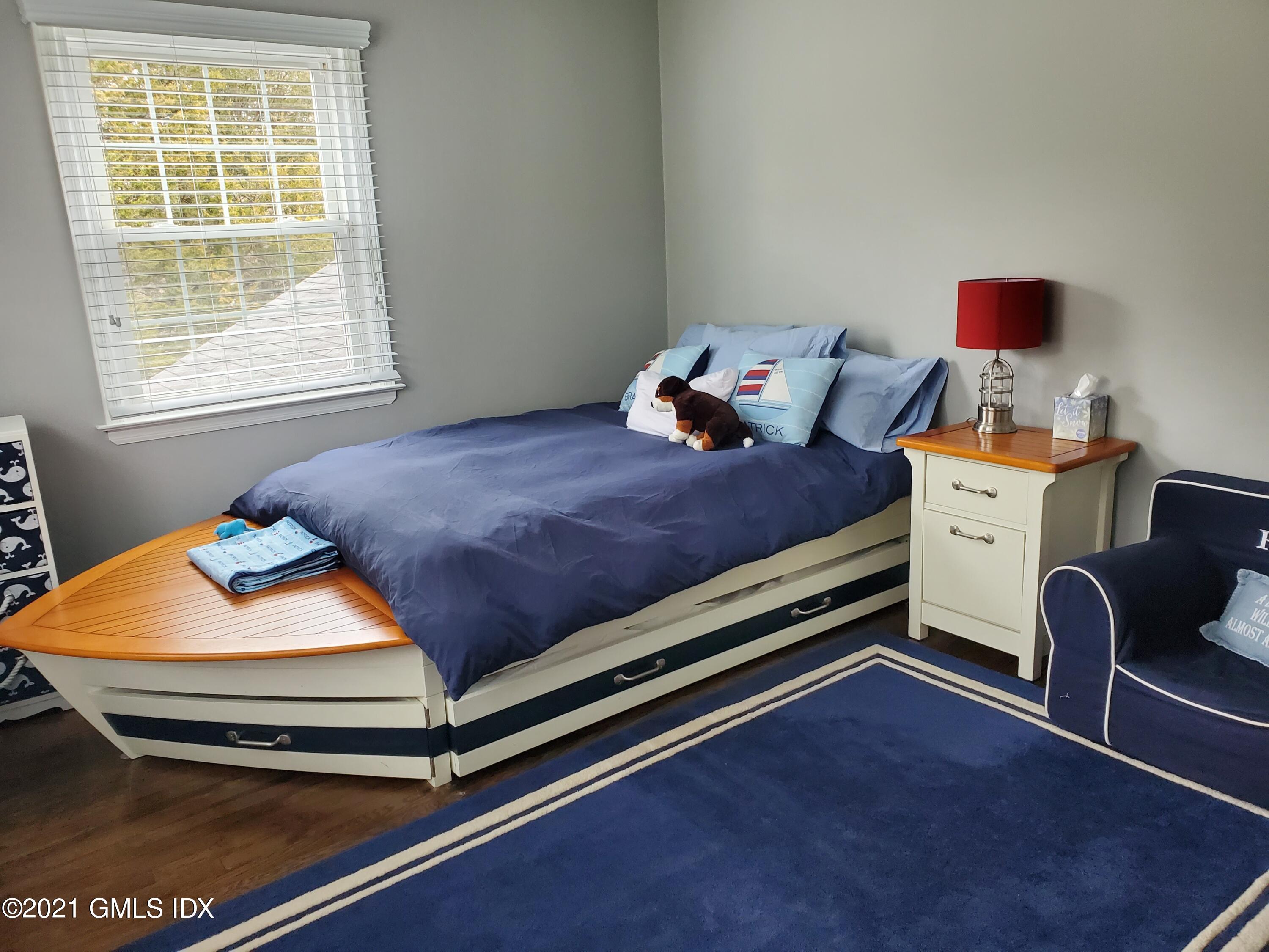 Stamford, Connecticut 06902, United States, 4 Bedrooms Bedrooms, ,3 BathroomsBathrooms,Residential,Active,91661