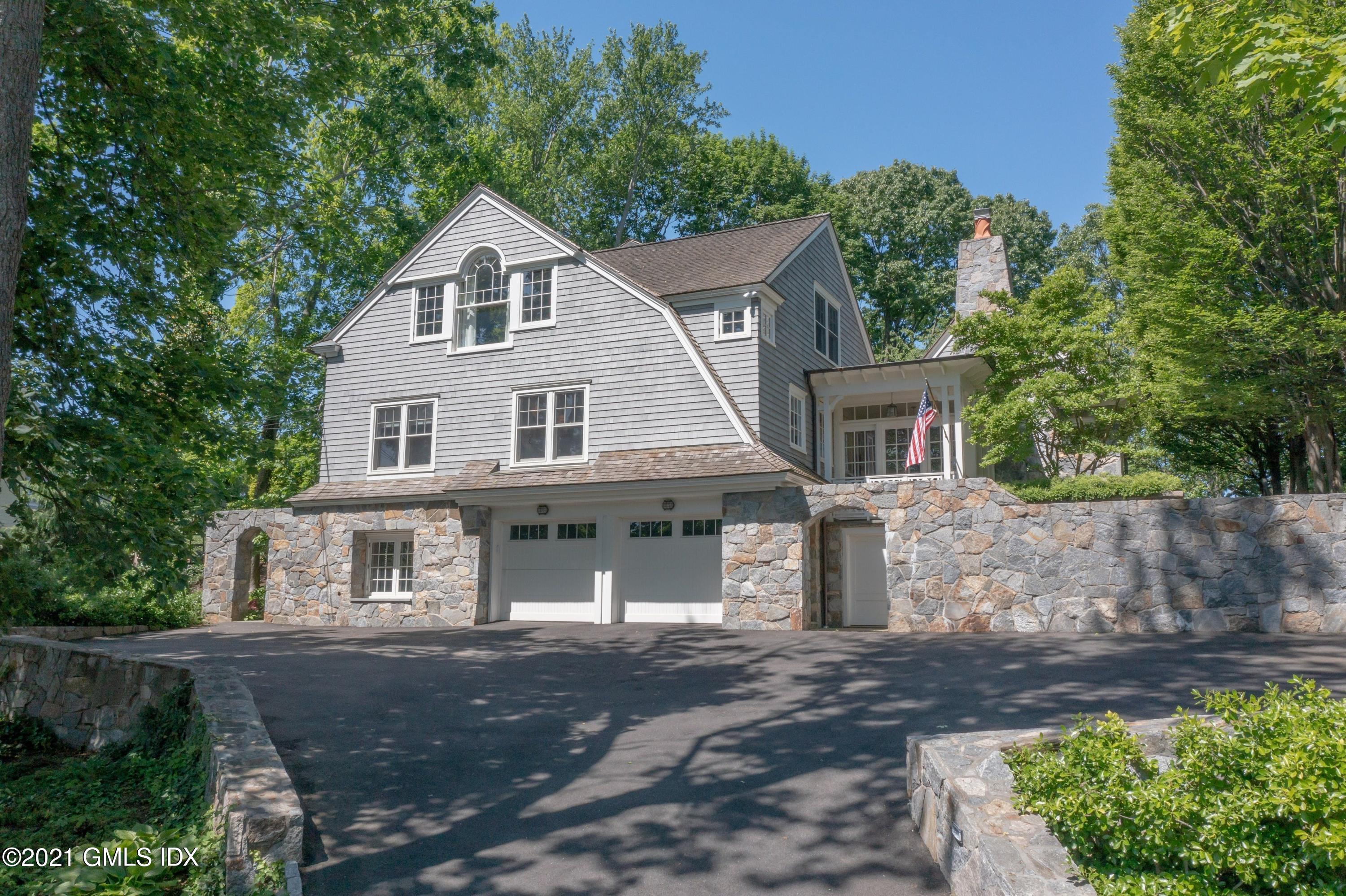 Photo 1 of 17 Hendrie Drive, Old Greenwich, Connecticut, $4,420,000, Web #: 113435