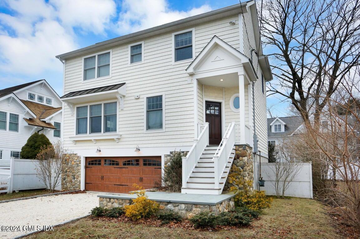 Rental Property at 21 Heusted Drive, Old Greenwich, Connecticut - Bedrooms: 3 
Bathrooms: 3  - $9,500 MO.