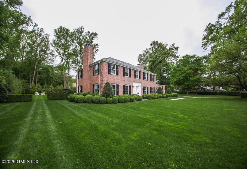 Riverside, Connecticut 06878, United States, 4 Bedrooms Bedrooms, ,3 BathroomsBathrooms,Residential,Coming Soon,202217