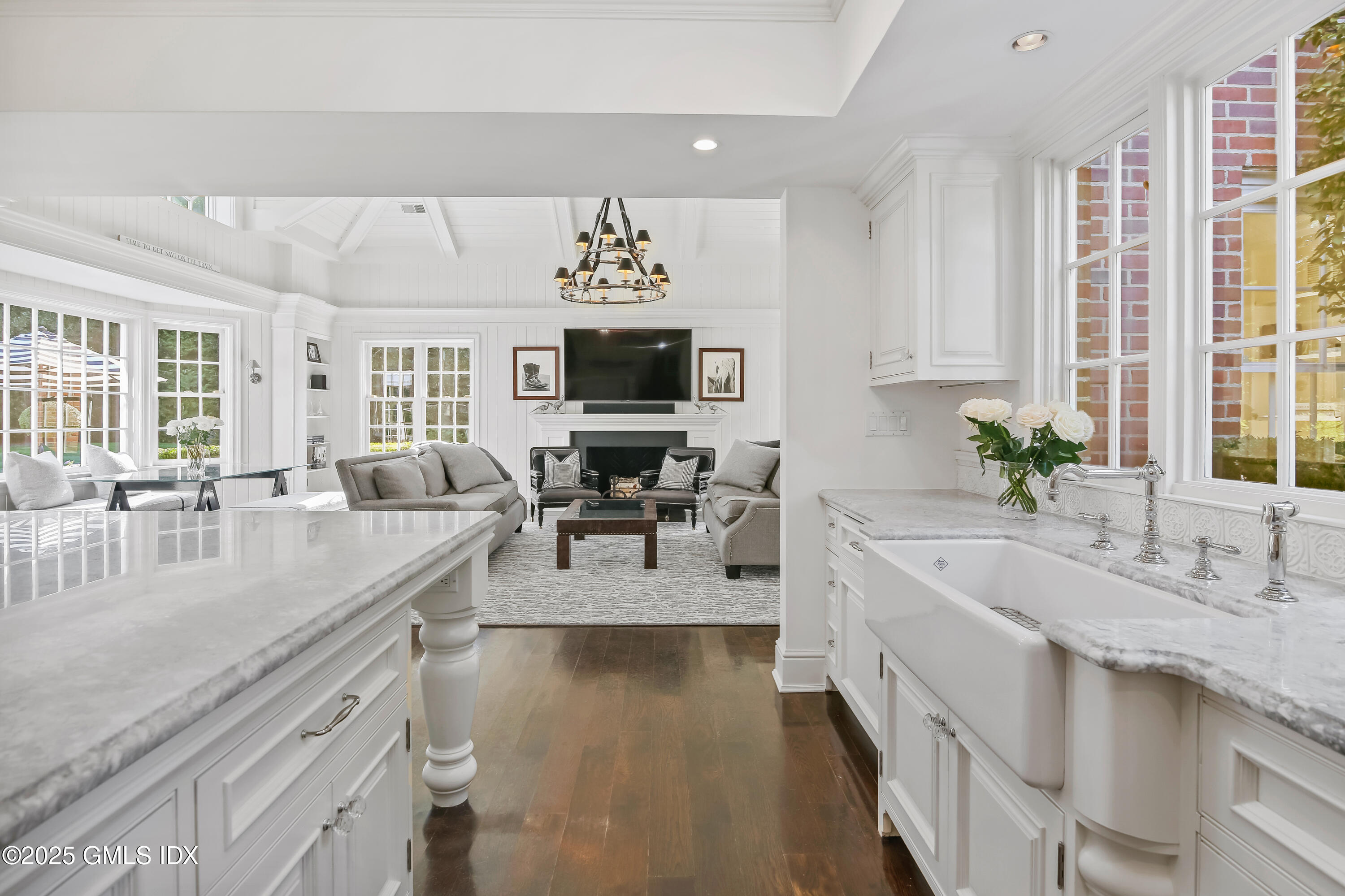 Riverside, Connecticut 06878, United States, 4 Bedrooms Bedrooms, ,3 BathroomsBathrooms,Residential,Coming Soon,202217