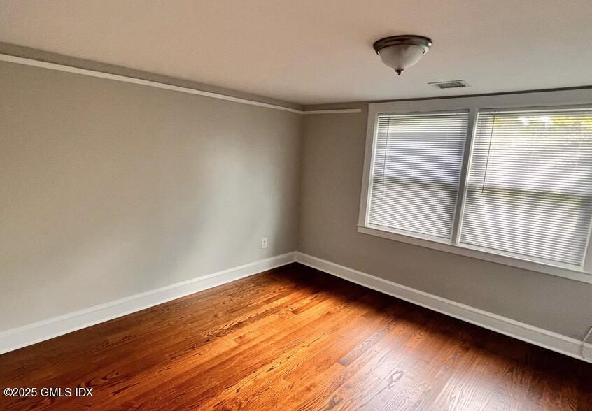 Cos Cob, Connecticut 06807, United States, 3 Bedrooms Bedrooms, ,1 BathroomBathrooms,Residential,Active,123508