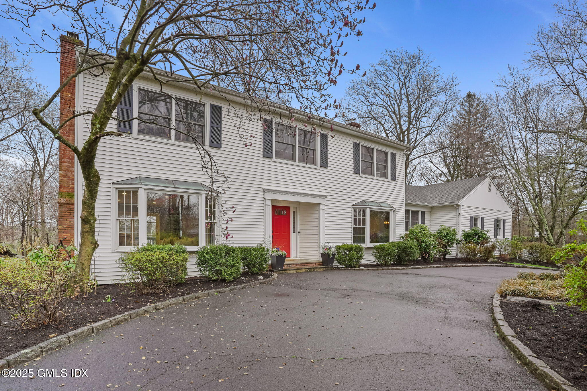 Property for Sale at 35 Turner Drive, Greenwich, Connecticut - Bedrooms: 4 
Bathrooms: 3  - $2,395,000