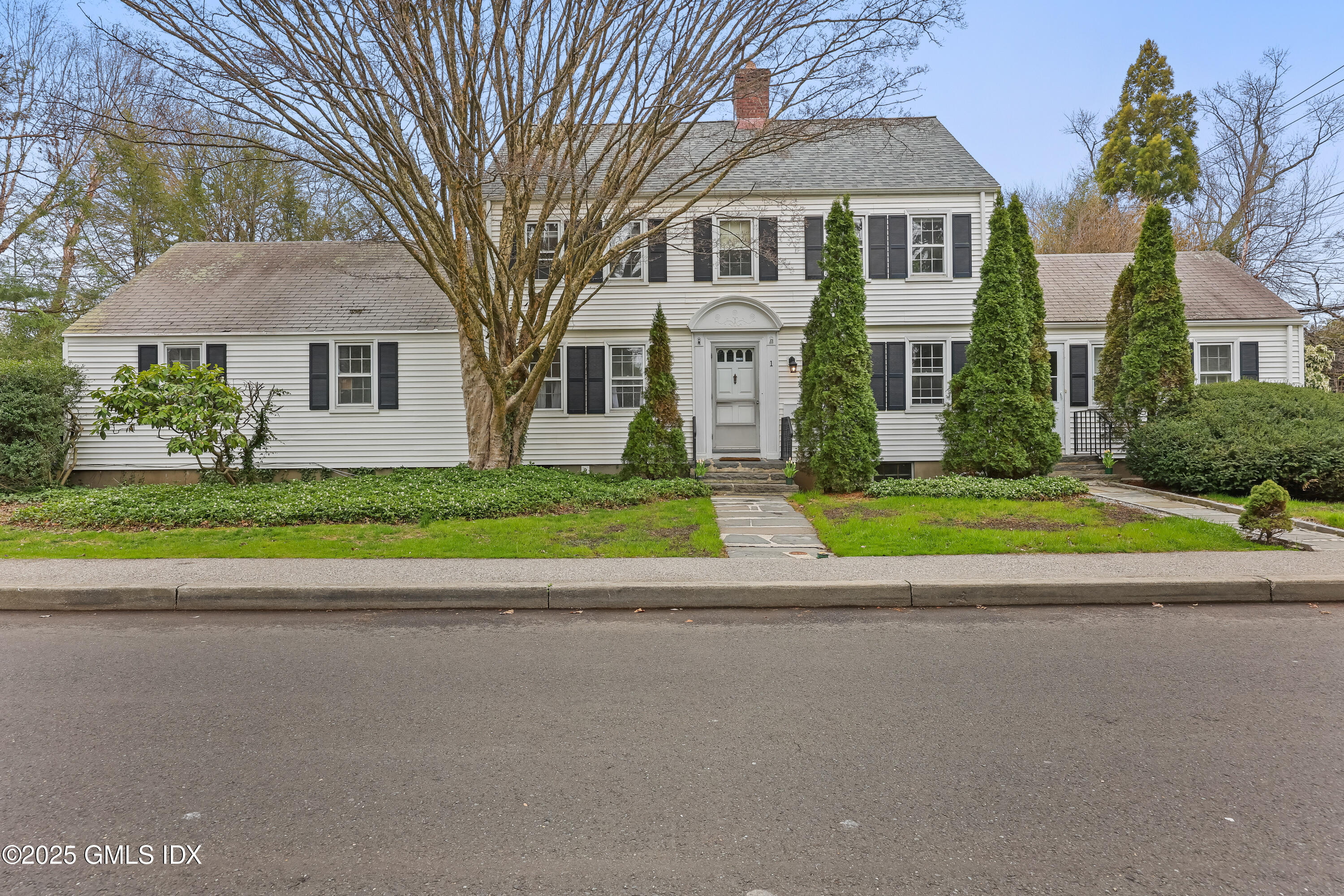 Property for Sale at 1 Webb Avenue, Old Greenwich, Connecticut - Bedrooms: 3 
Bathrooms: 2.5  - $1,849,000