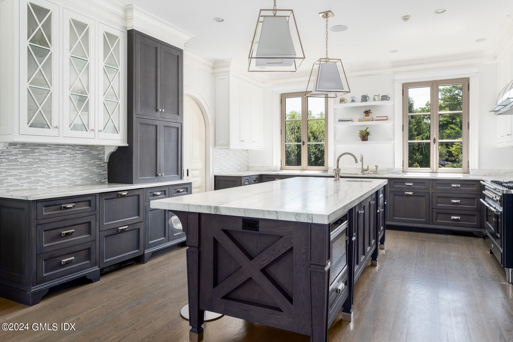 Riverside, Connecticut 06878, United States, 6 Bedrooms Bedrooms, ,8 BathroomsBathrooms,Residential,Active,13396