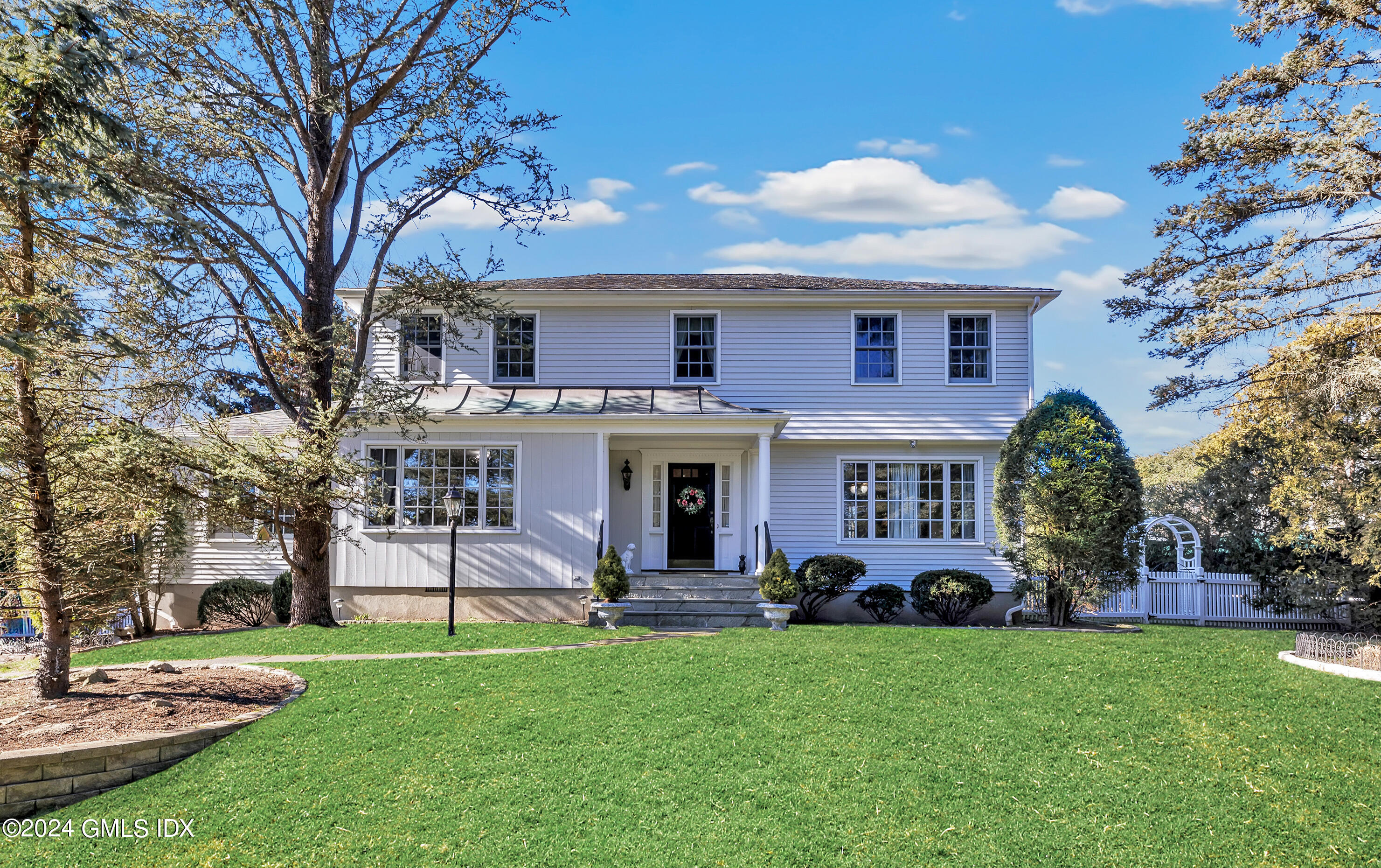 Property for Sale at 70 Glen Ridge Road, Greenwich, Connecticut - Bedrooms: 4 
Bathrooms: 3  - $1,849,000