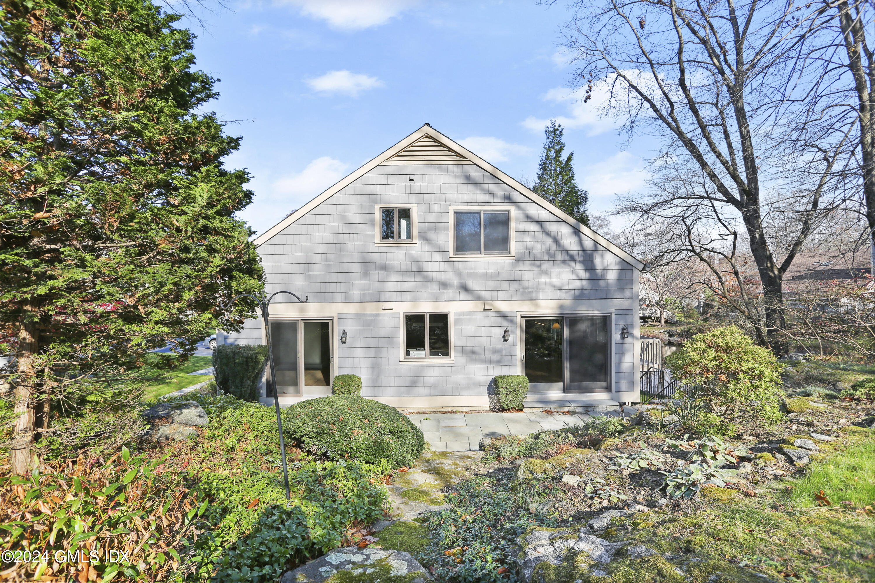 Property for Sale at 319 W Lyon Farm Drive, Greenwich, Connecticut - Bedrooms: 4 
Bathrooms: 4  - $2,100,000