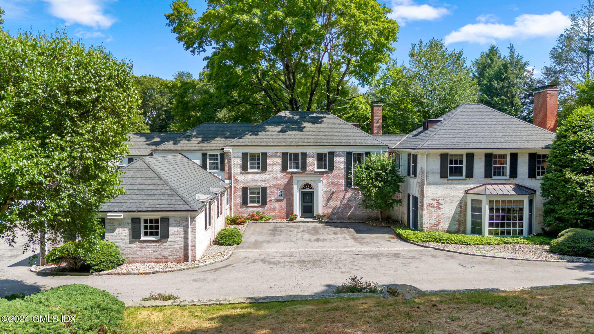 Property for Sale at 91 Cherry Valley Road, Greenwich, Connecticut - Bedrooms: 5 
Bathrooms: 7.5  - $3,950,000