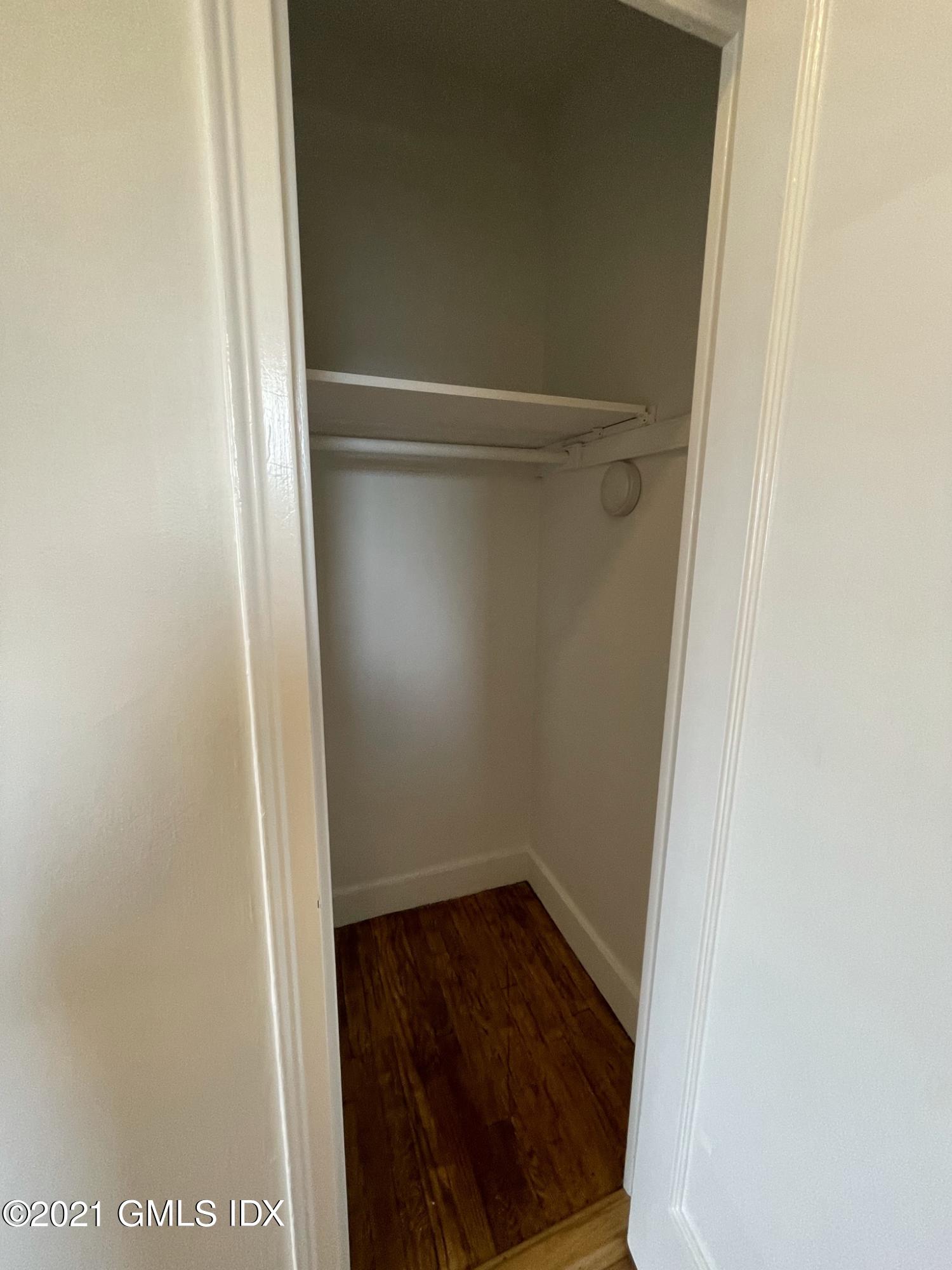 Greenwich, Connecticut 06830, United States, 1 Bedroom Bedrooms, ,1 BathroomBathrooms,Residential,Active,244119