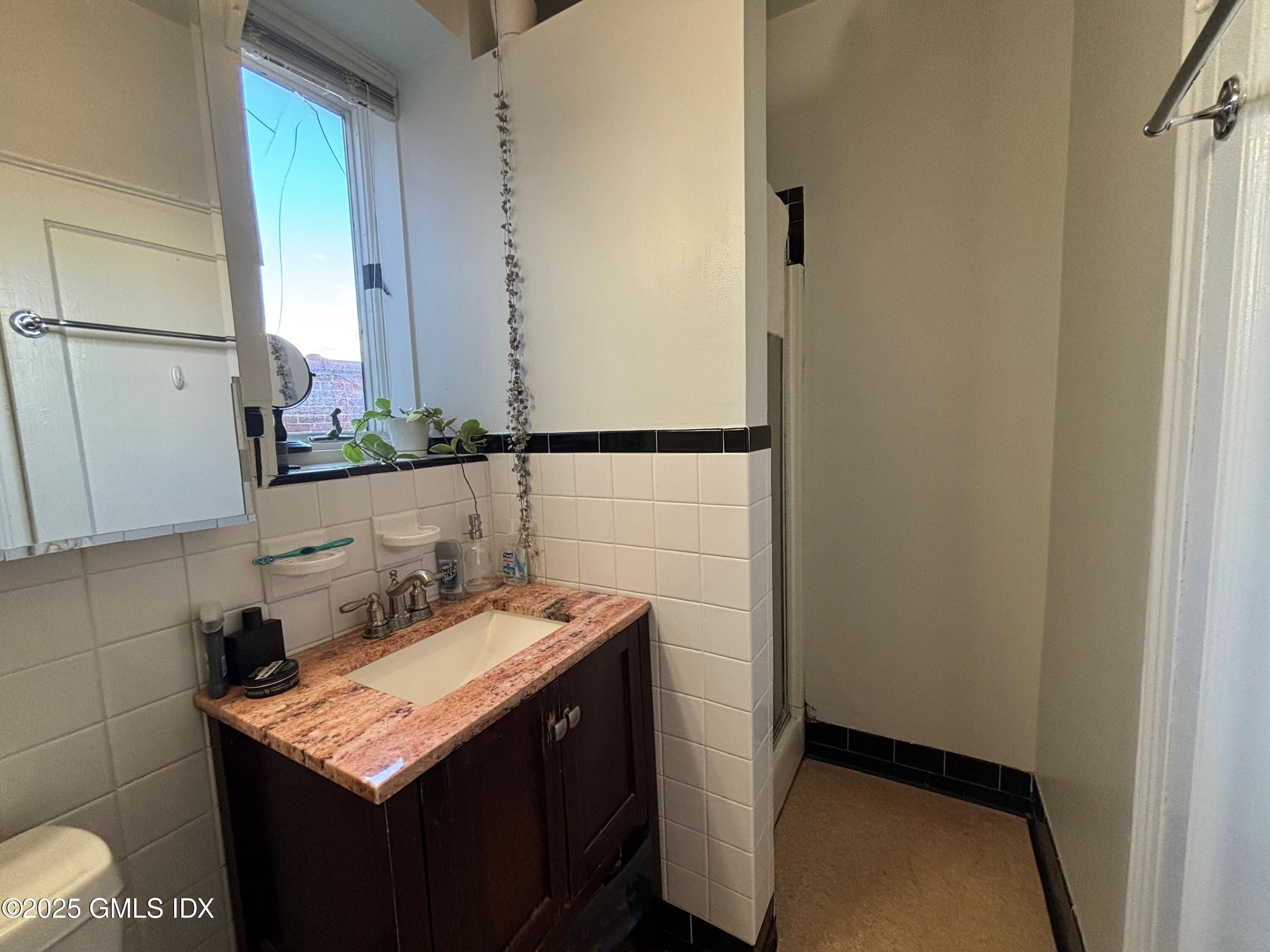 Greenwich, Connecticut 06830, United States, 1 Bedroom Bedrooms, ,1 BathroomBathrooms,Residential,Active,244119