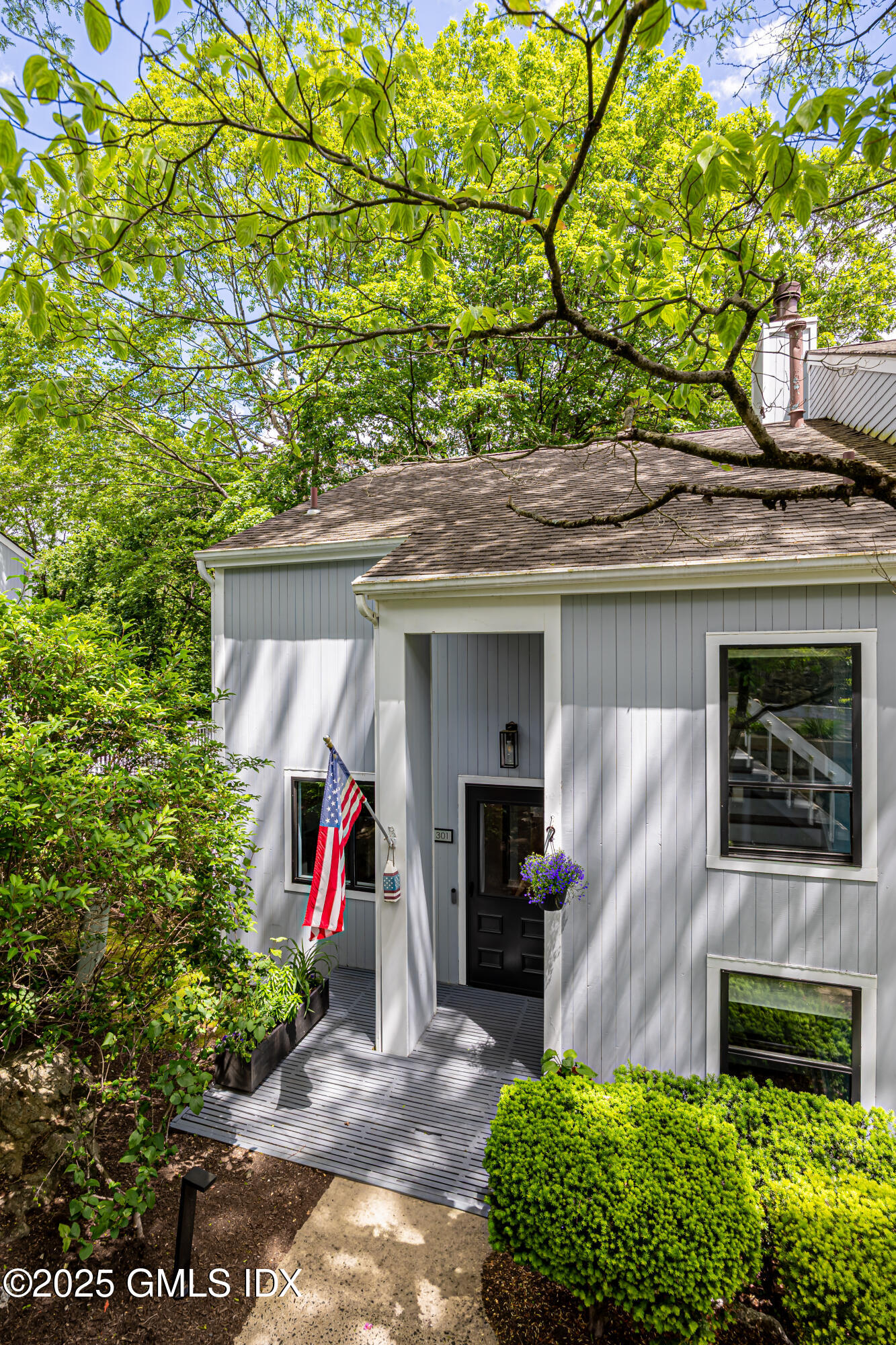 Property for Sale at 45 Ettl Lane, Greenwich, Connecticut - Bedrooms: 2 
Bathrooms: 3  - $969,000