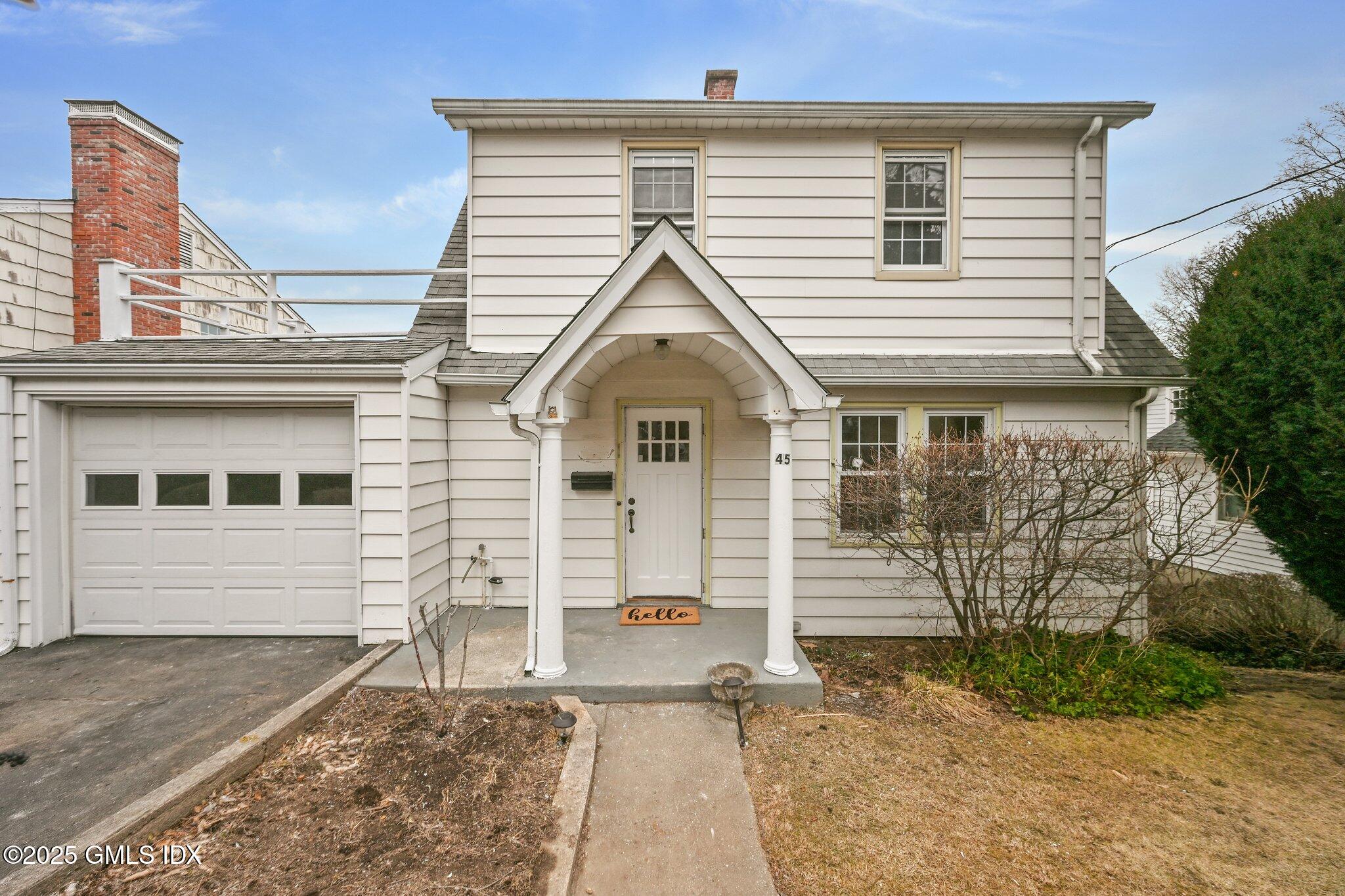 45 Nicholas Avenue, Greenwich, Connecticut - 2 Bedrooms  
2 Bathrooms - 