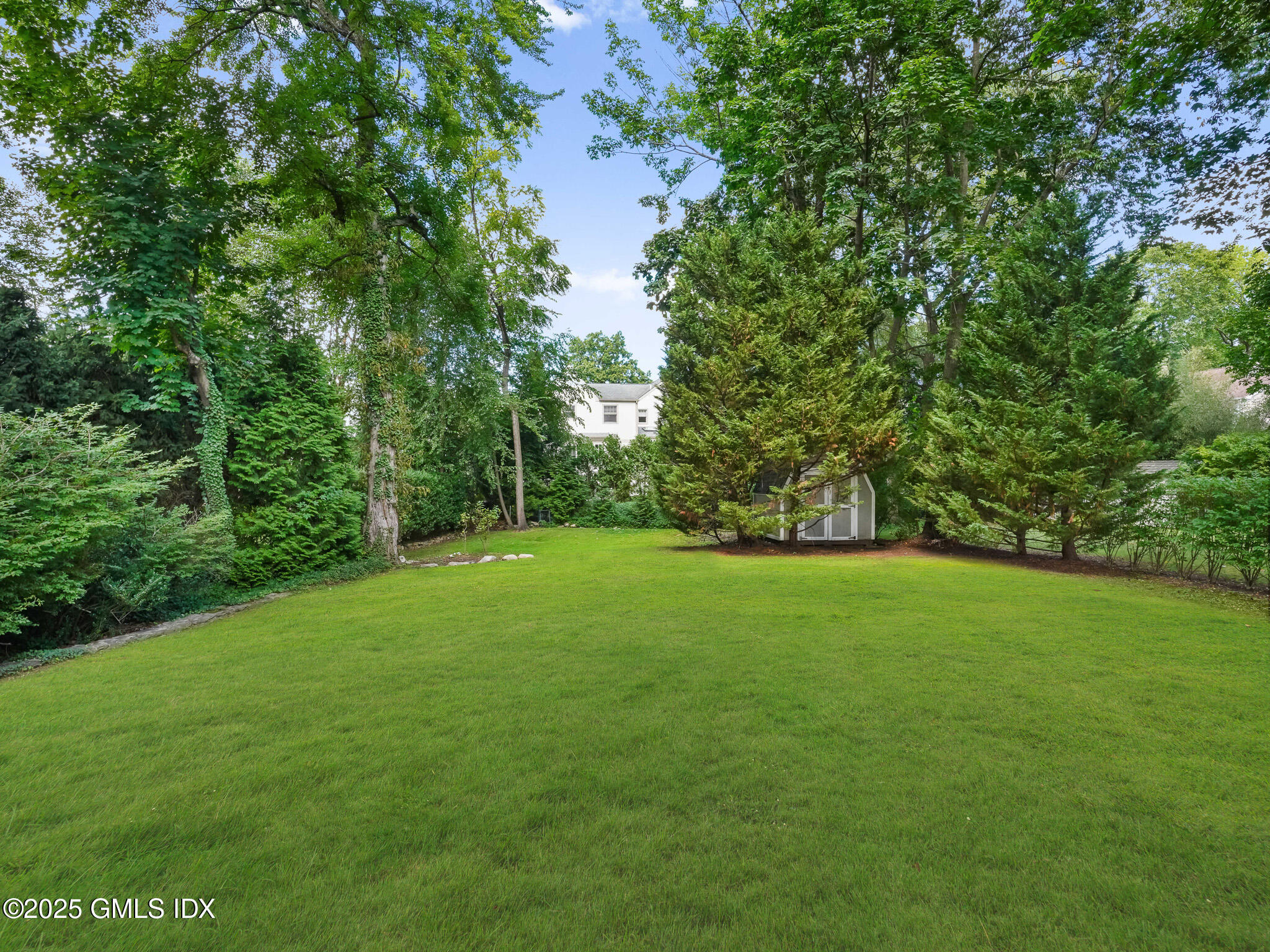 Riverside, Connecticut 06878, United States, 4 Bedrooms Bedrooms, ,3 BathroomsBathrooms,Residential,Active,200796