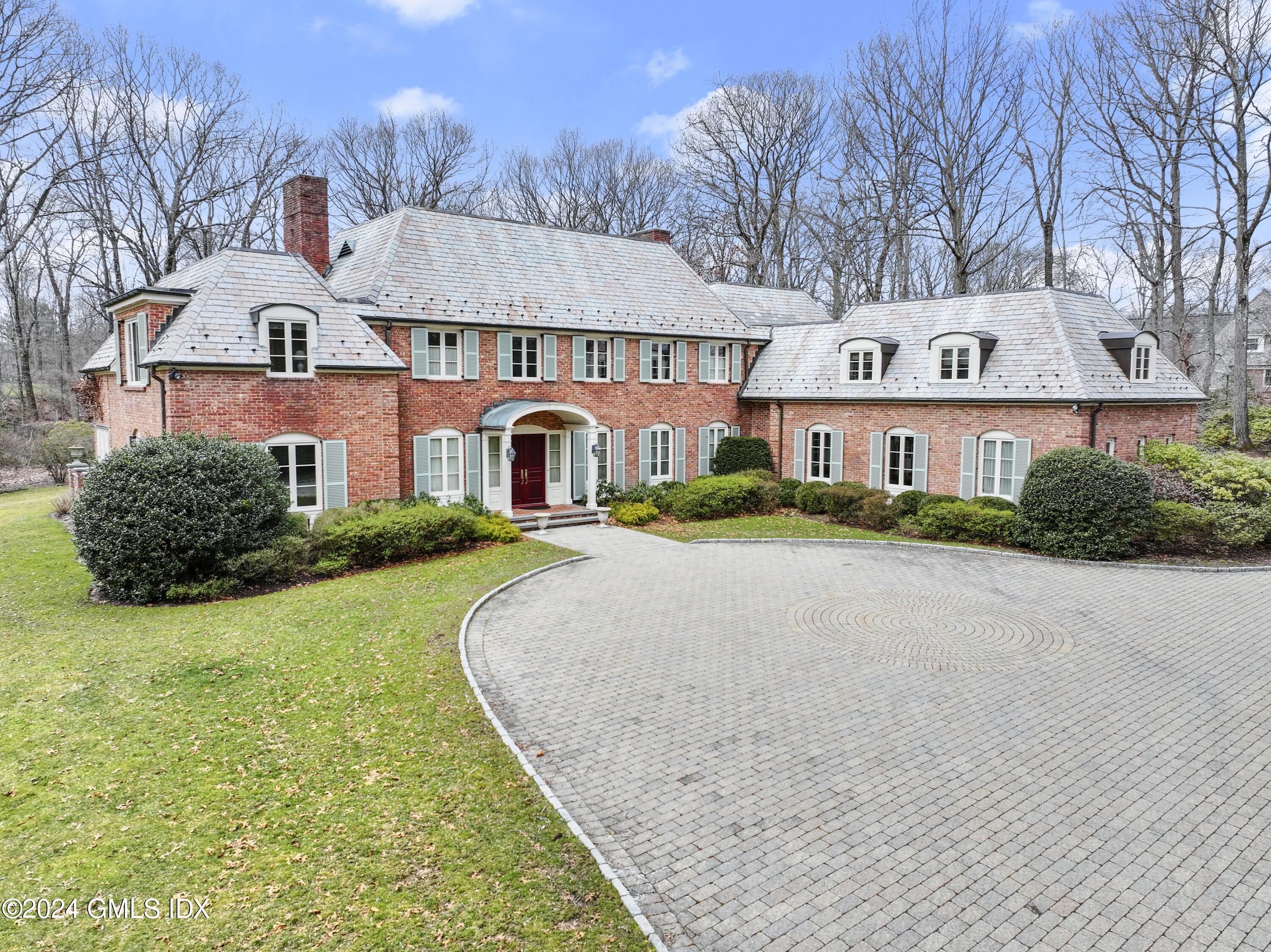 Property for Sale at 980 Lake Avenue, Greenwich, Connecticut - Bedrooms: 6 
Bathrooms: 6.5  - $5,500,000