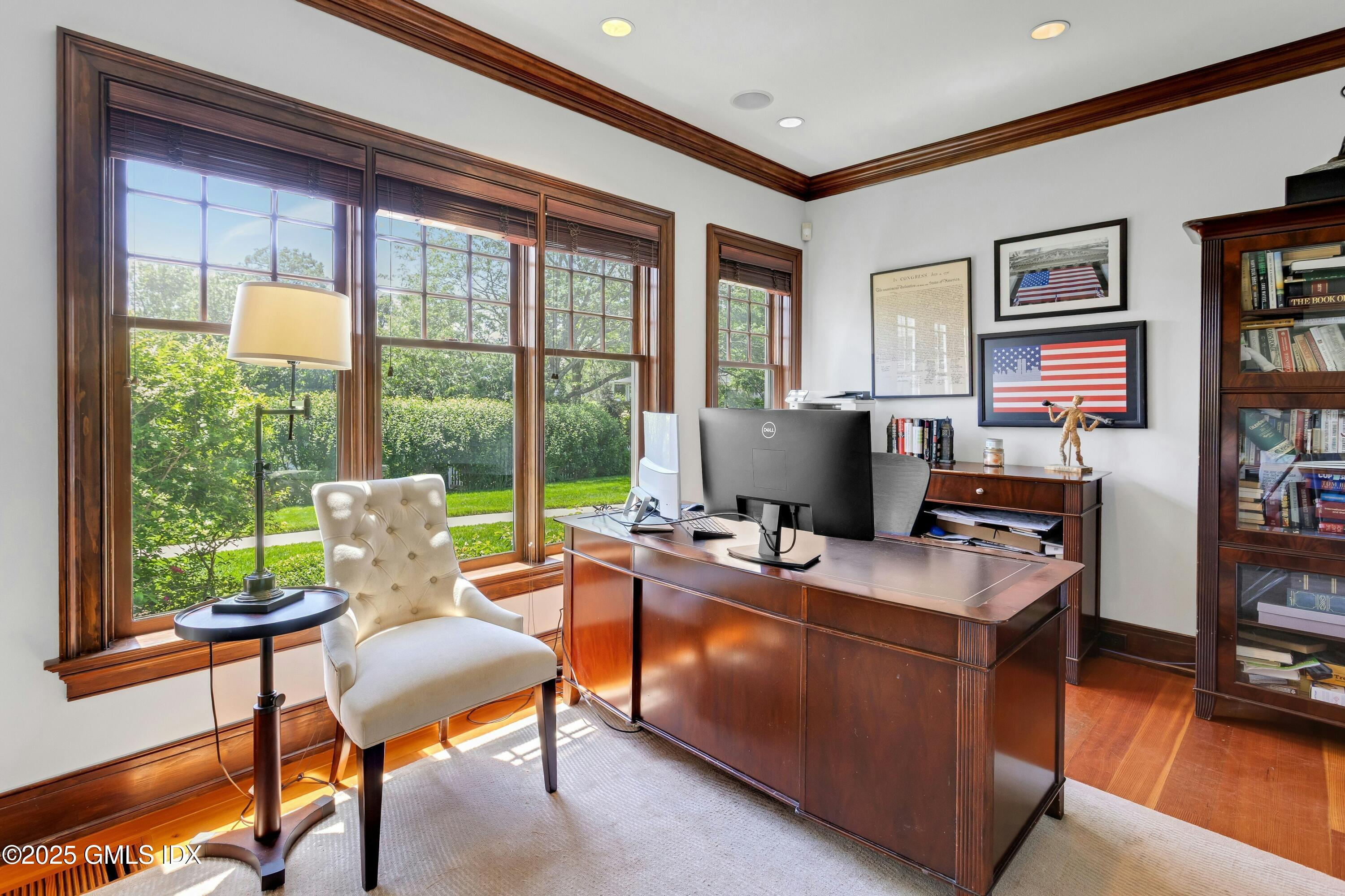 Photo 1 of 200 Shore Road, Old Greenwich, Connecticut, $11,250,000, Web #: 123117