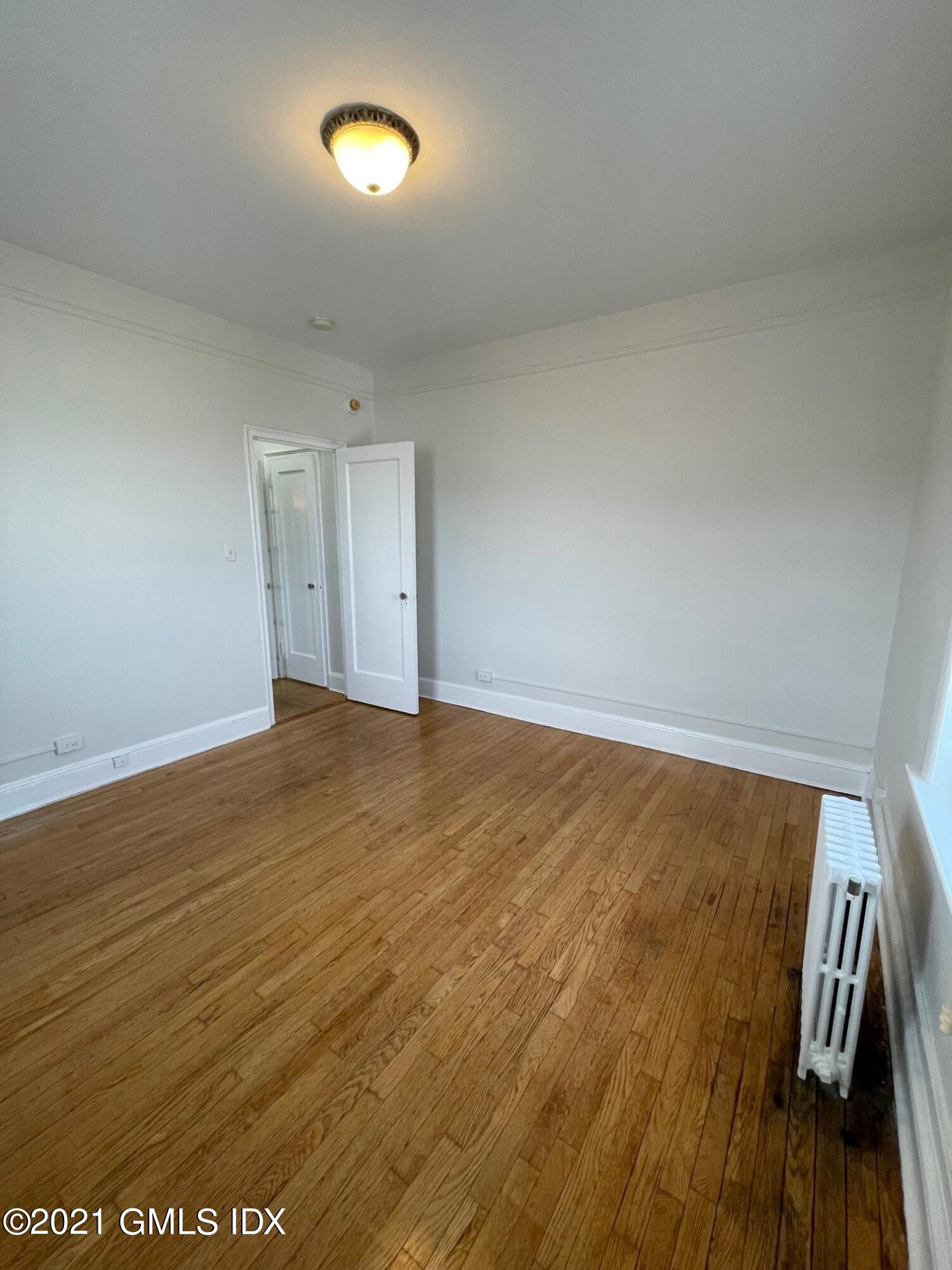 Greenwich, Connecticut 06830, United States, 1 Bedroom Bedrooms, ,1 BathroomBathrooms,Residential,Active,136584