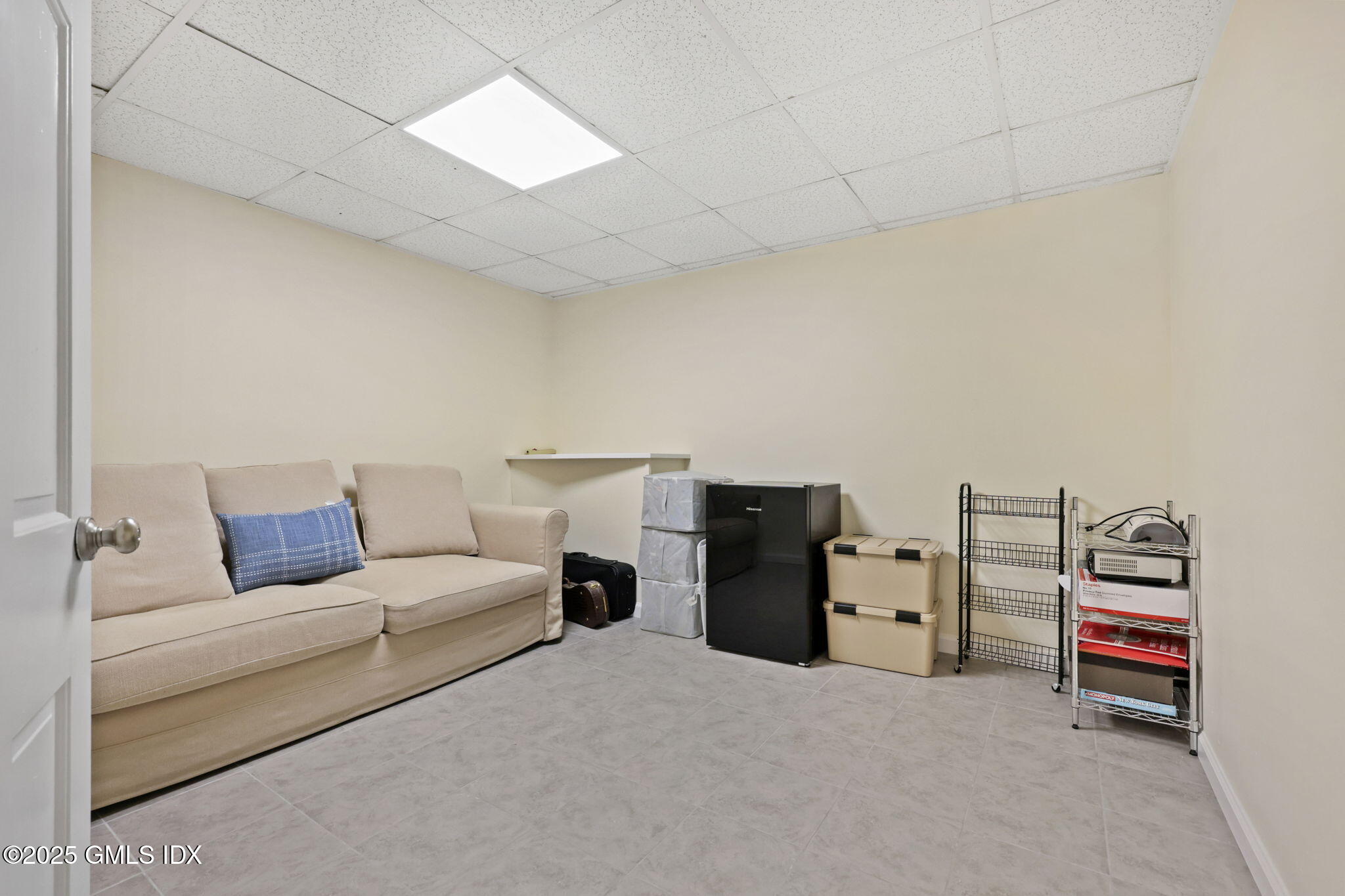 Greenwich, Connecticut 06830, United States, 2 Bedrooms Bedrooms, ,2 BathroomsBathrooms,Residential,Active,255252