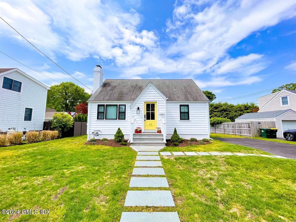 Rental Property at 22 Oldfield Drive, Fairfield, Connecticut - Bedrooms: 4 
Bathrooms: 2  - $7,250 MO.