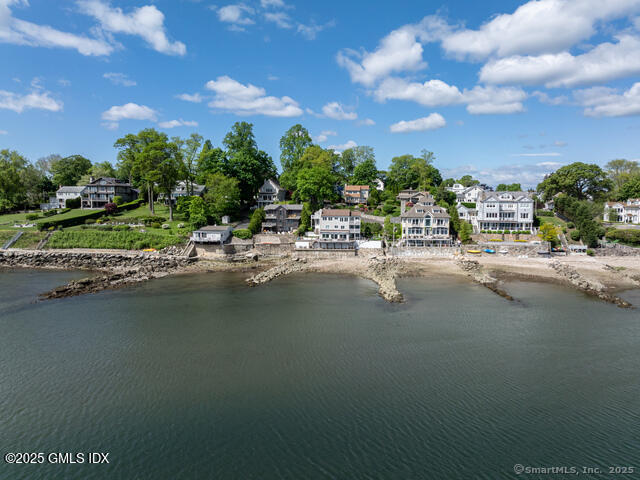 62 E Ocean Drive, Stamford, Connecticut - 5 Bedrooms  
4 Bathrooms - 
