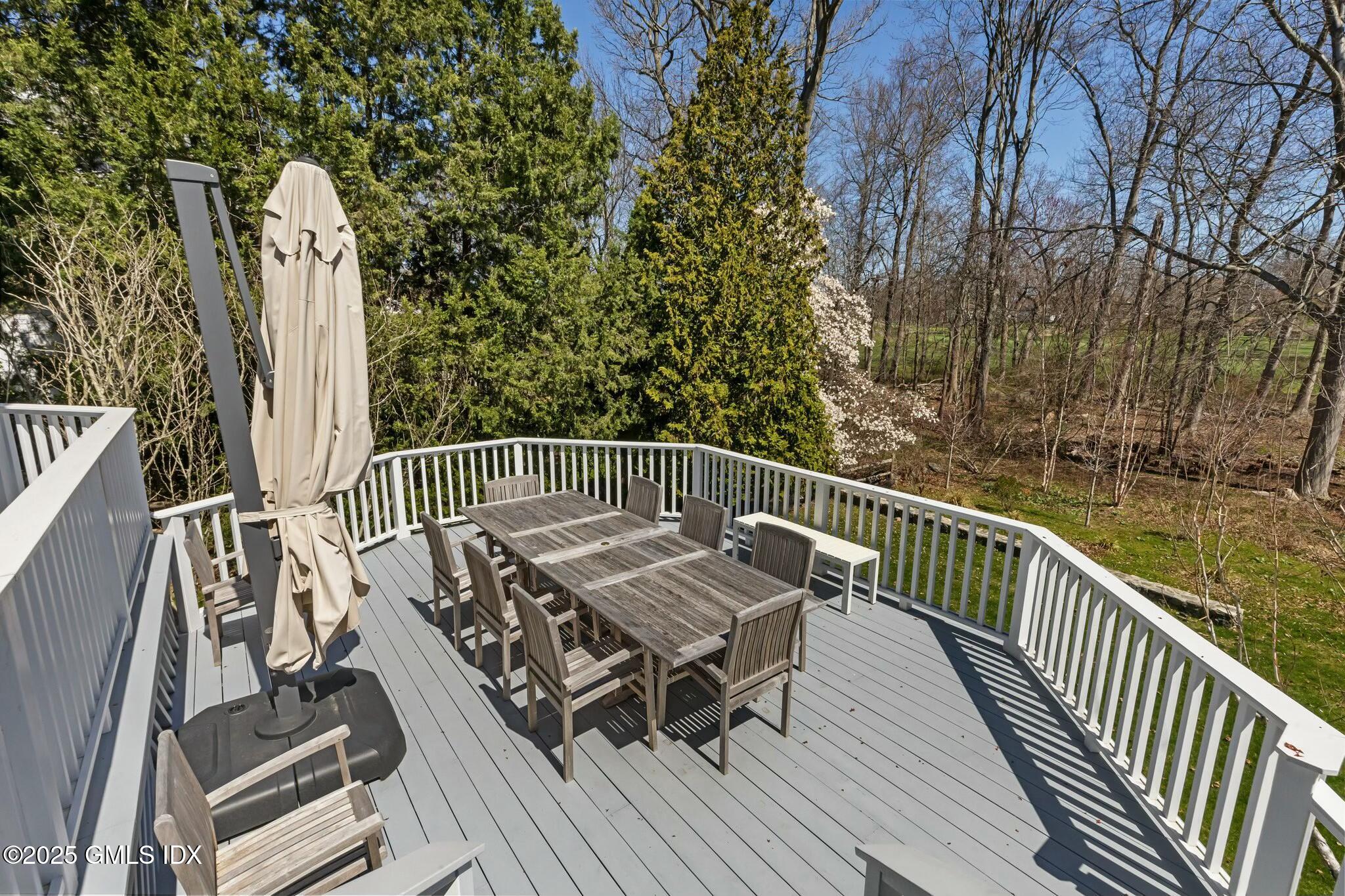 Old Greenwich, Connecticut 06870, United States, 7 Bedrooms Bedrooms, ,7 BathroomsBathrooms,Residential,Pending,109899