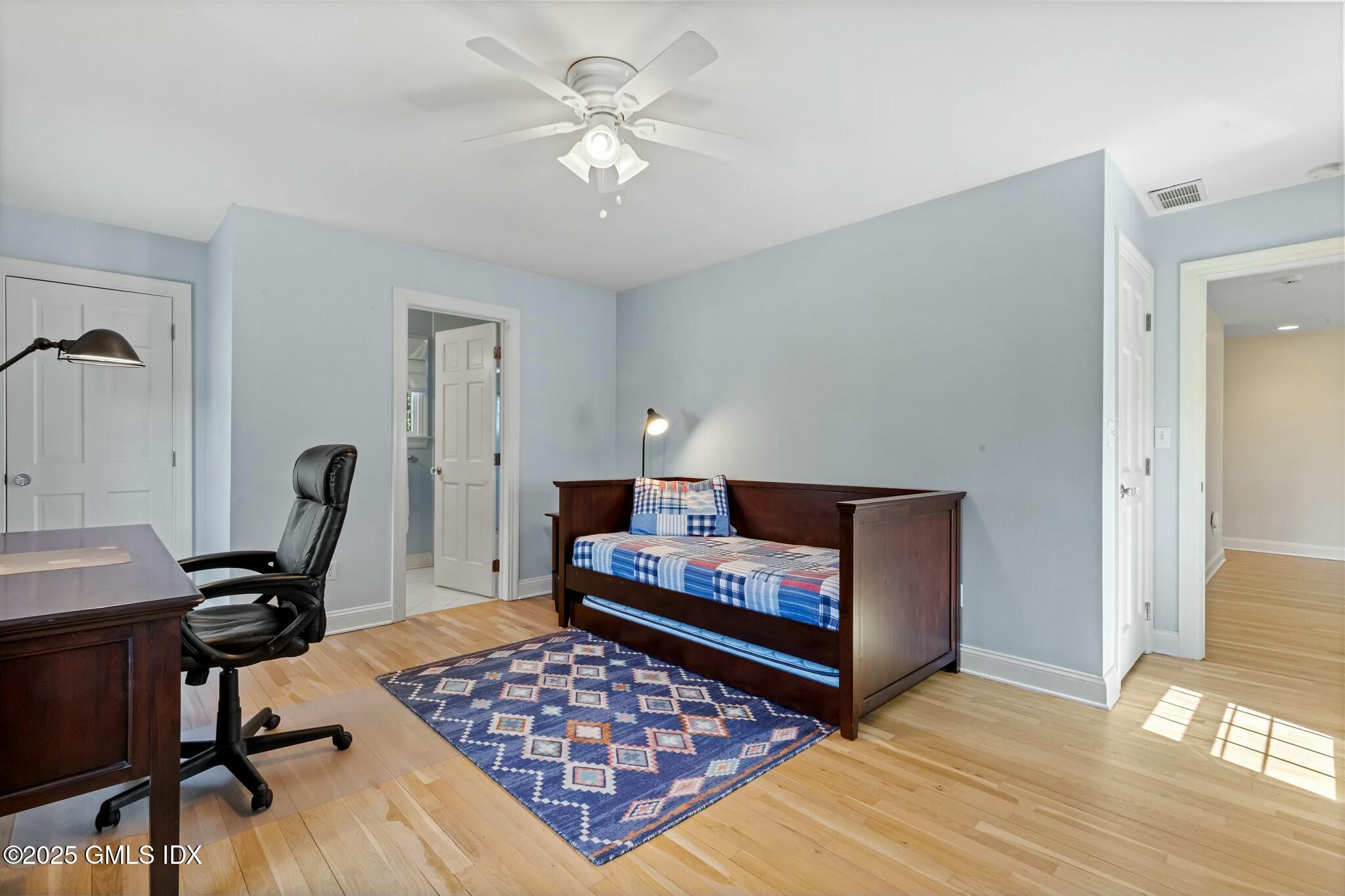 Old Greenwich, Connecticut 06870, United States, 7 Bedrooms Bedrooms, ,7 BathroomsBathrooms,Residential,Pending,109899