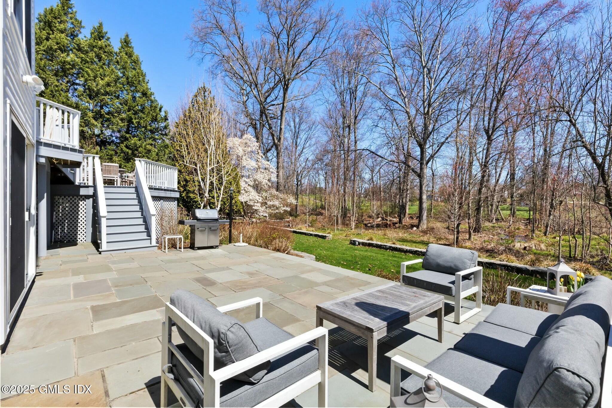 Old Greenwich, Connecticut 06870, United States, 7 Bedrooms Bedrooms, ,7 BathroomsBathrooms,Residential,Pending,109899