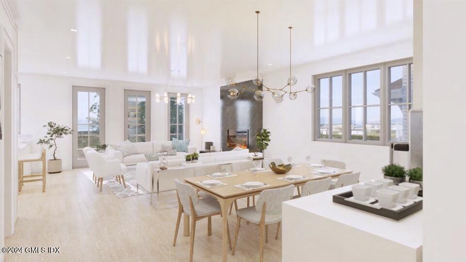 Greenwich, Connecticut 06830, United States, 5 Bedrooms Bedrooms, ,7 BathroomsBathrooms,Residential,Pending,56737