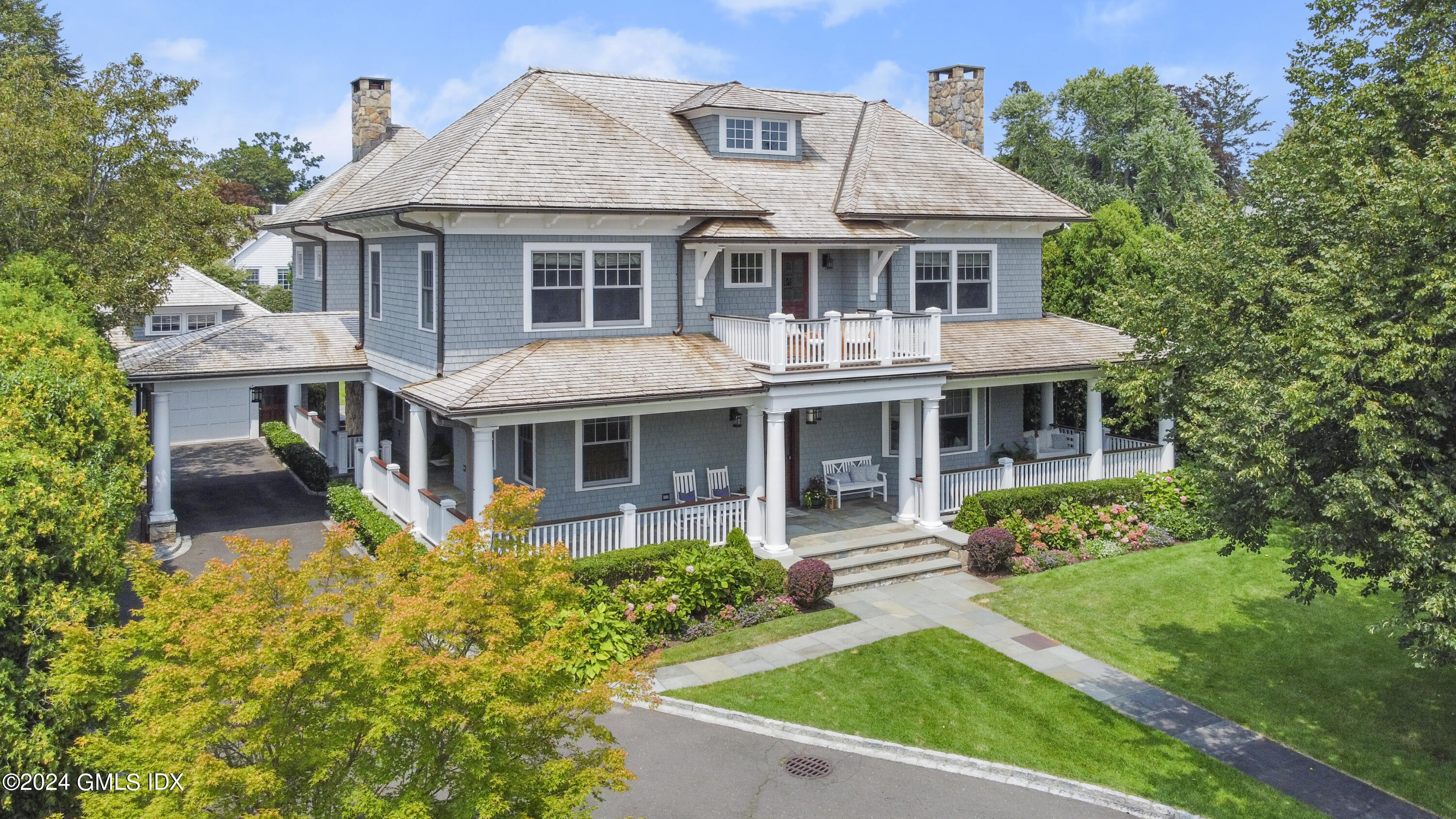 Property for Sale at 25 Keofferam Road, Old Greenwich, Connecticut - Bedrooms: 5 
Bathrooms: 6.5  - $6,950,000