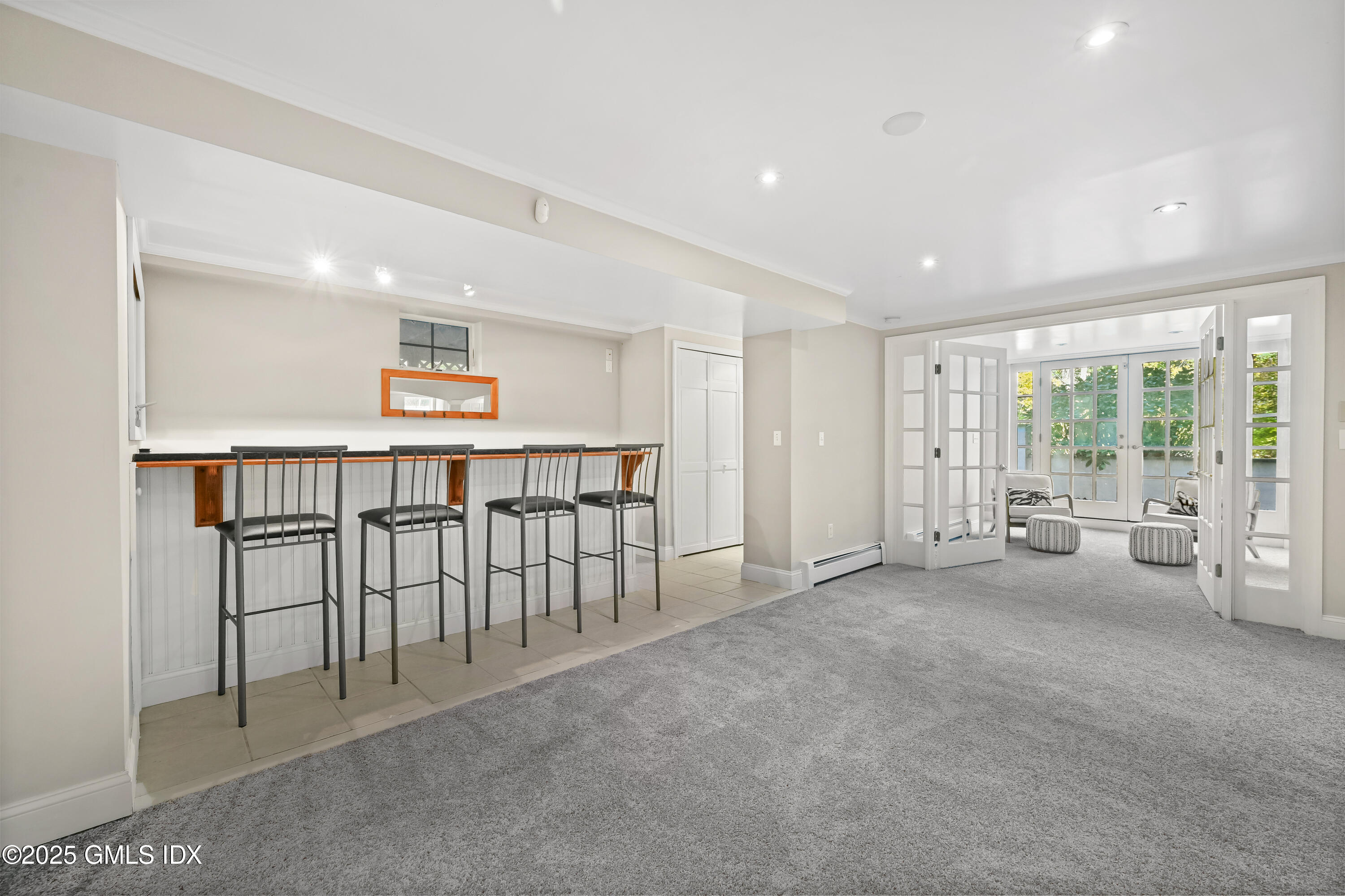 Greenwich, Connecticut 06831, United States, 4 Bedrooms Bedrooms, ,5 BathroomsBathrooms,Residential,Active,232764