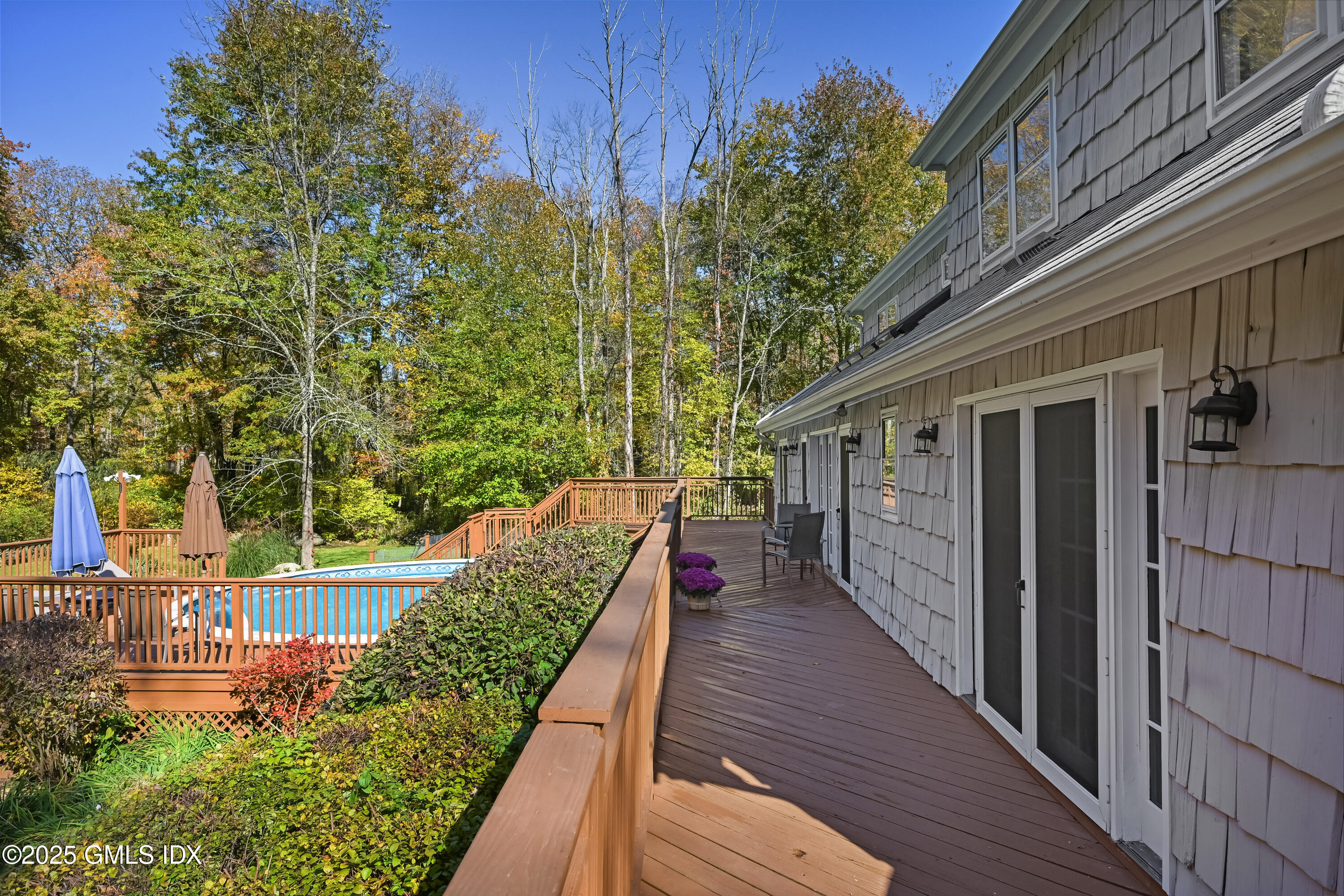 Greenwich, Connecticut 06831, United States, 4 Bedrooms Bedrooms, ,5 BathroomsBathrooms,Residential,Active,232764