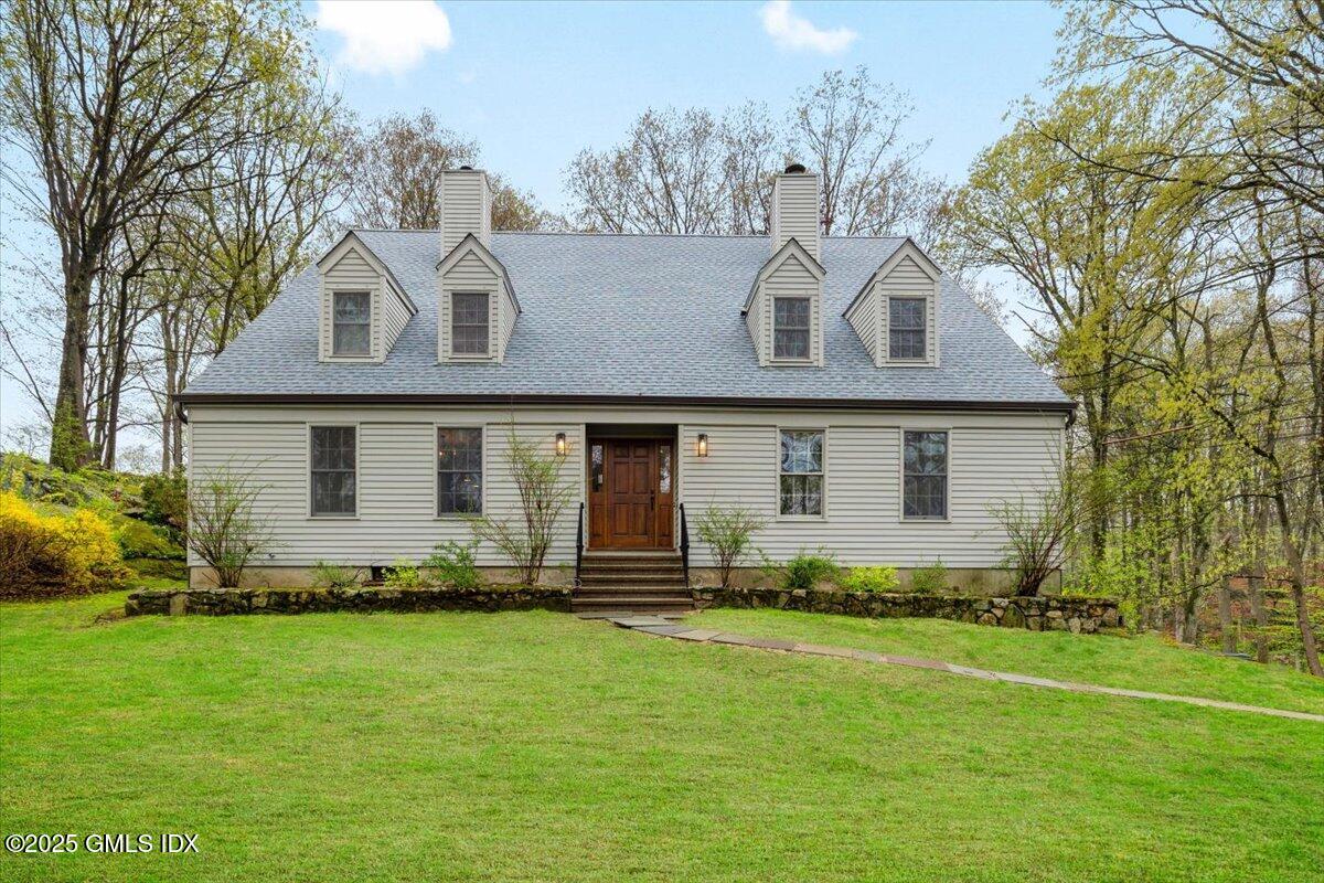 1582 Long Ridge Road, Stamford, Connecticut - 4 Bedrooms  
3 Bathrooms - 