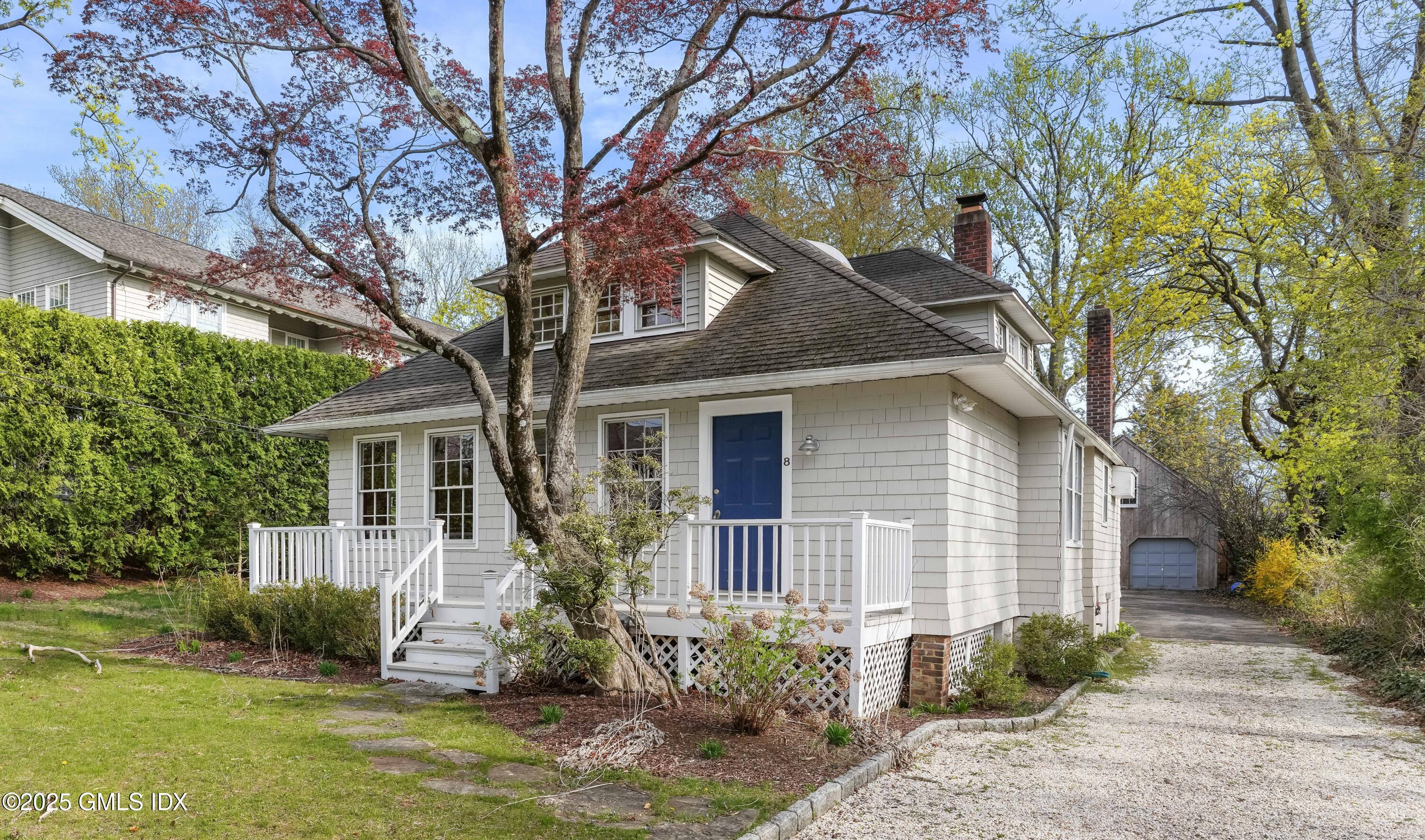 Rental Property at 8 Cherry Lane, Old Greenwich, Connecticut - Bedrooms: 4 
Bathrooms: 2  - $19,000 MO.