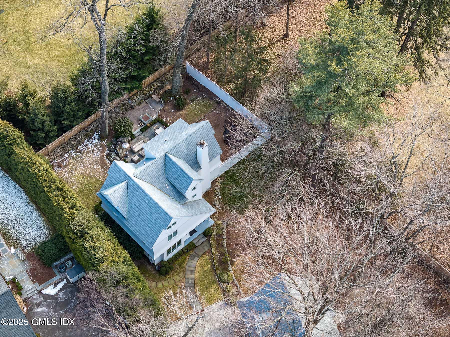 Riverside, Connecticut 06878, United States, 4 Bedrooms Bedrooms, ,5 BathroomsBathrooms,Residential,Active,9342