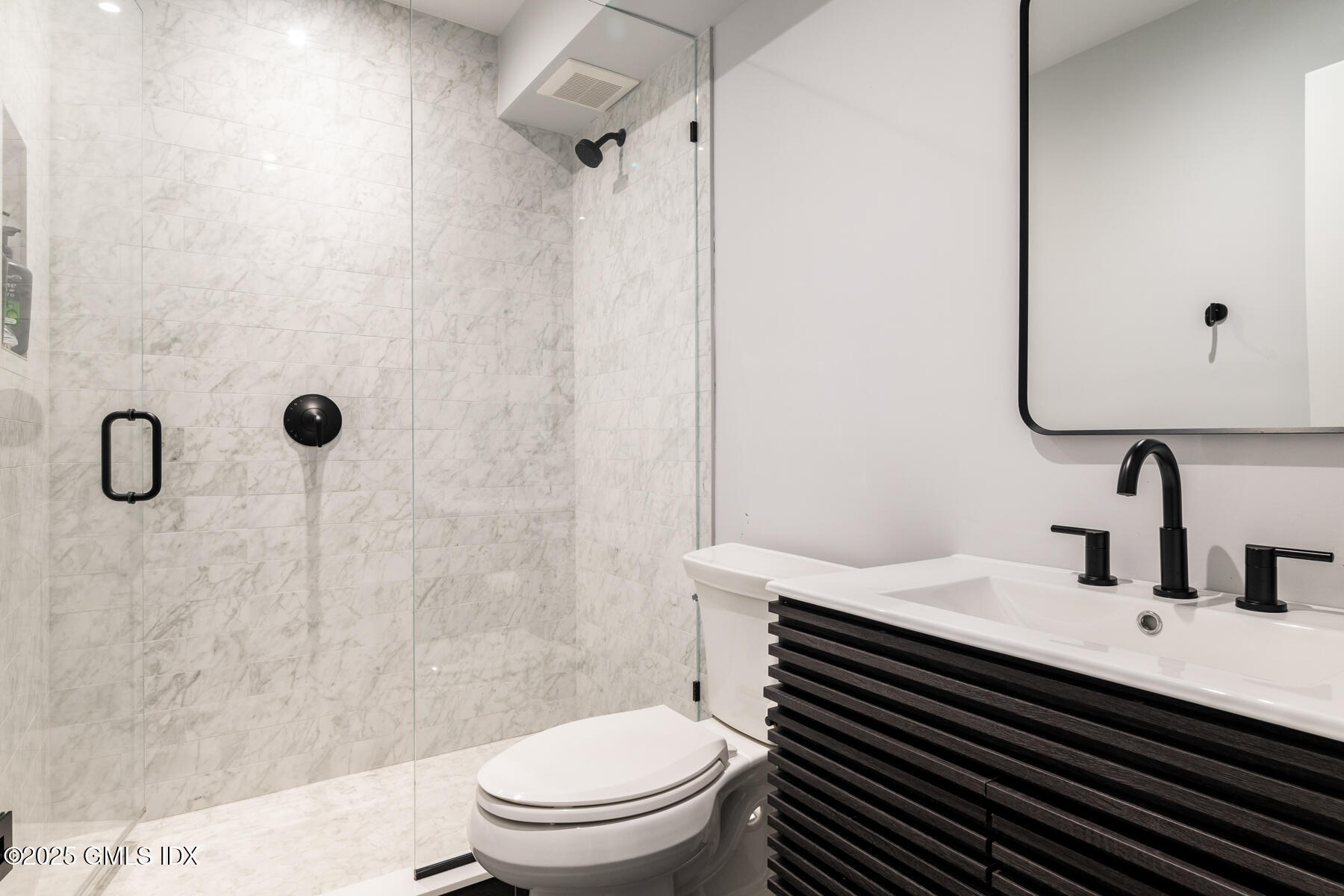 Riverside, Connecticut 06878, United States, 4 Bedrooms Bedrooms, ,5 BathroomsBathrooms,Residential,Active,9342