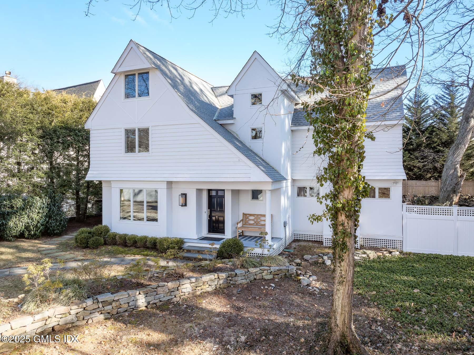 Riverside, Connecticut 06878, United States, 4 Bedrooms Bedrooms, ,5 BathroomsBathrooms,Residential,Active,9342