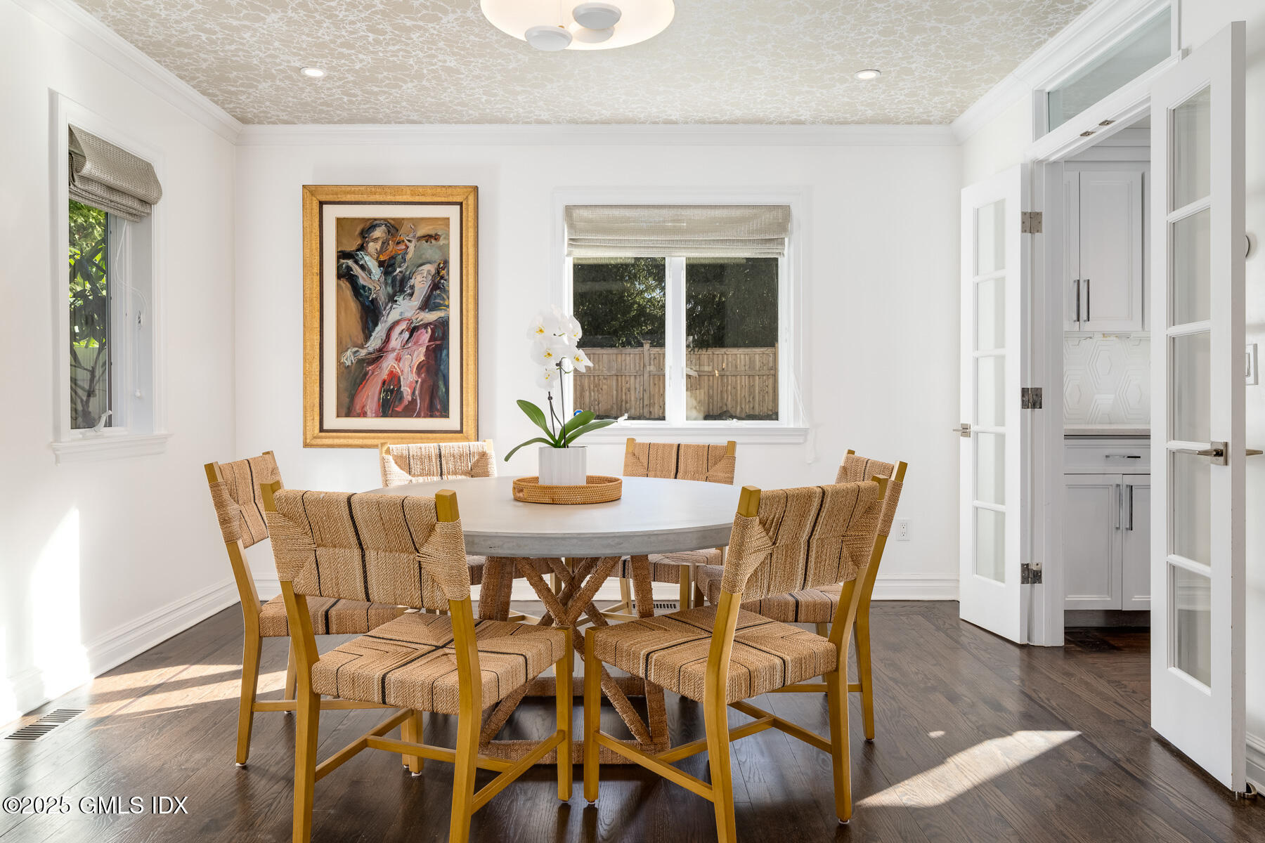 Riverside, Connecticut 06878, United States, 4 Bedrooms Bedrooms, ,5 BathroomsBathrooms,Residential,Active,9342