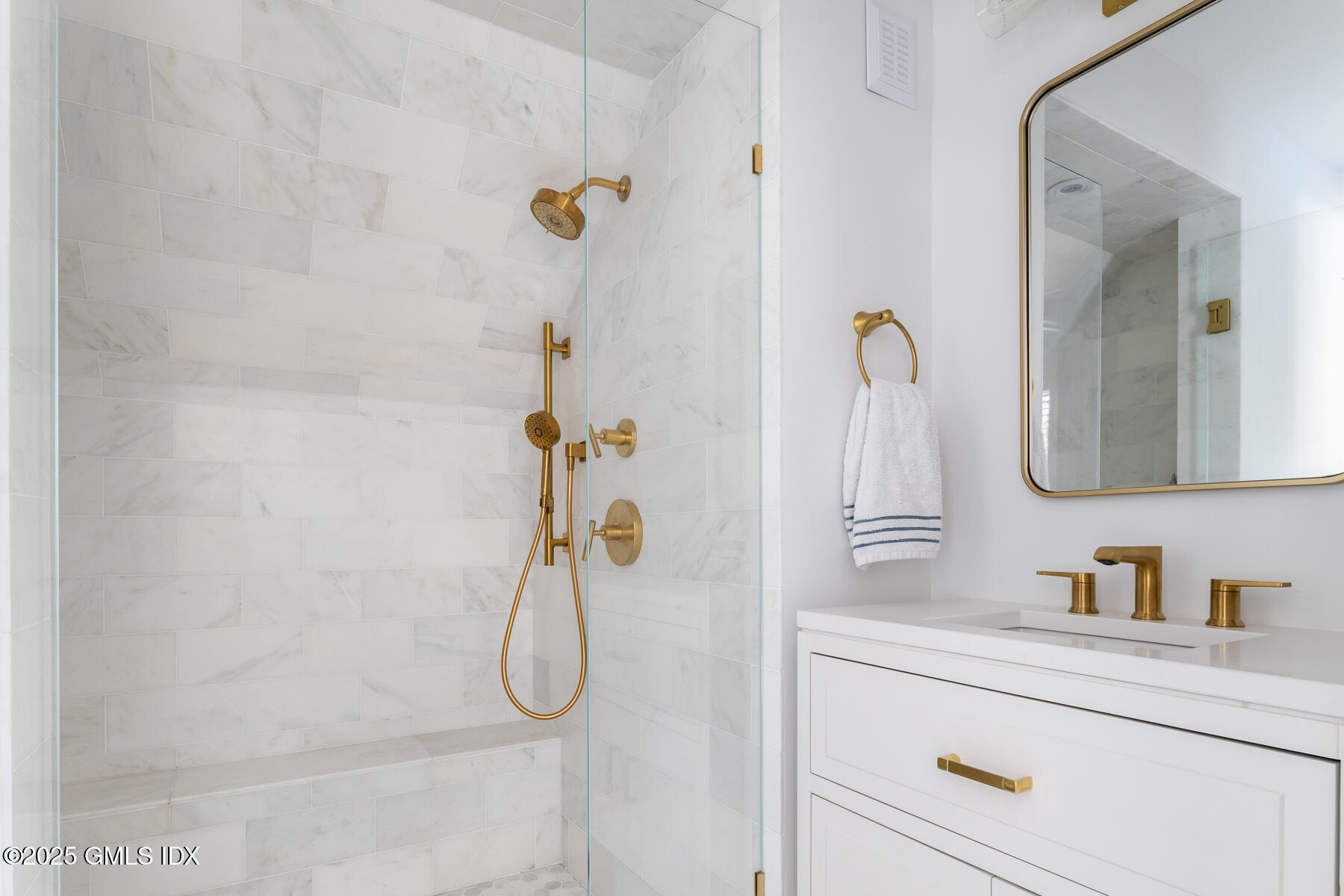 Riverside, Connecticut 06878, United States, 4 Bedrooms Bedrooms, ,5 BathroomsBathrooms,Residential,Active,9342