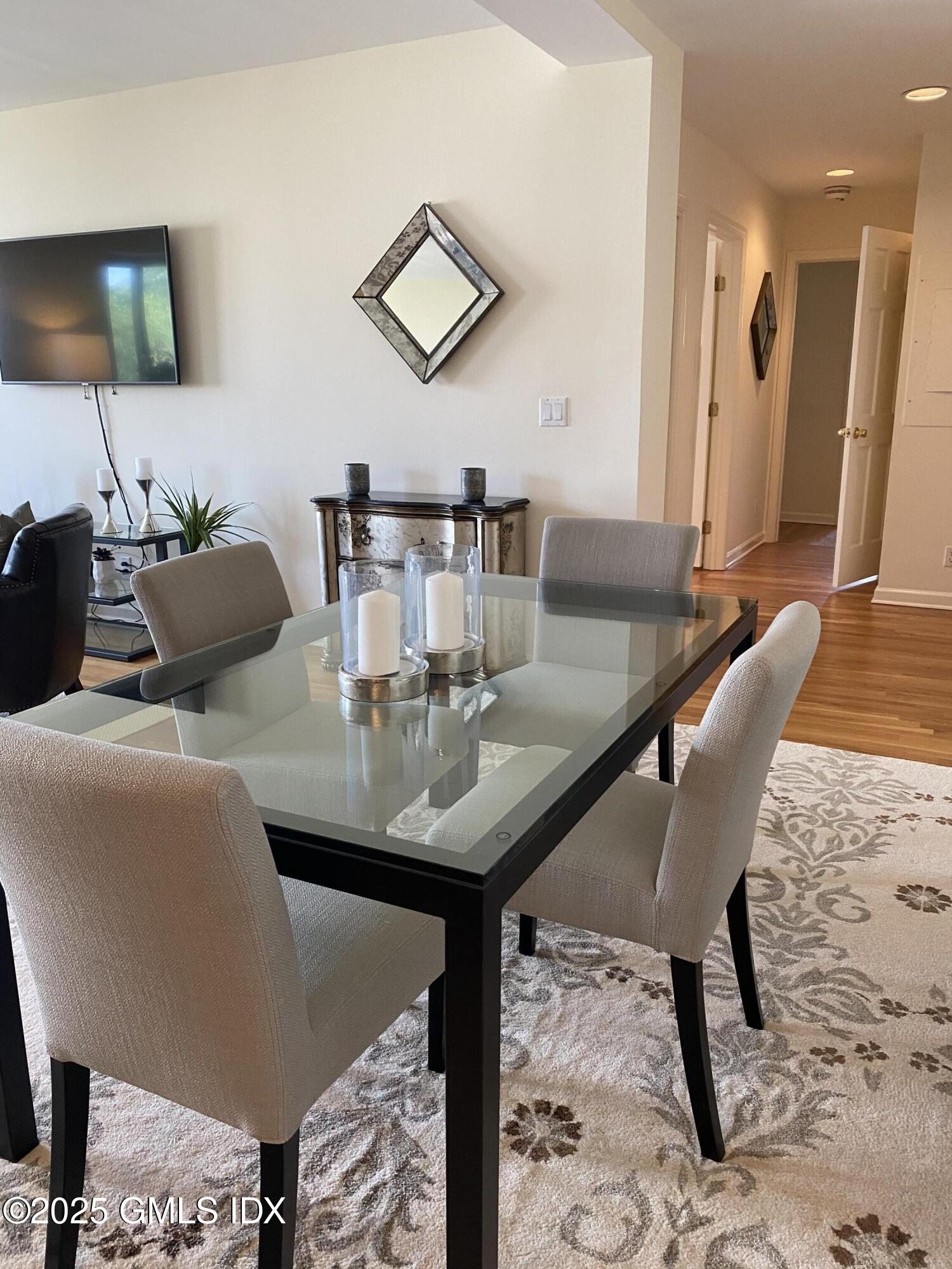 Greenwich, Connecticut 06830, United States, 1 Bedroom Bedrooms, ,2 BathroomsBathrooms,Residential,Active,151893