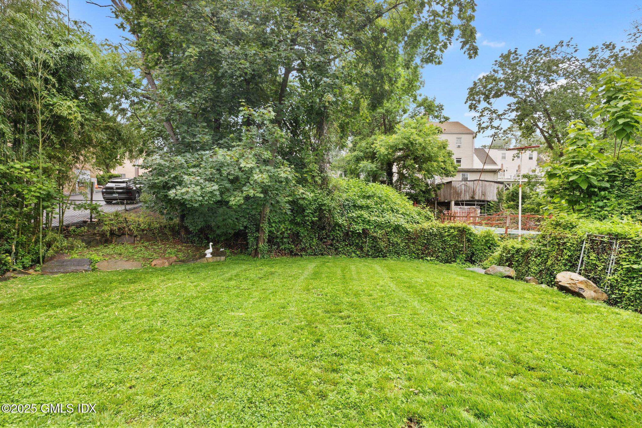 Stamford, Connecticut 06906, United States, 4 Bedrooms Bedrooms, ,4 BathroomsBathrooms,Residential,Active,164566