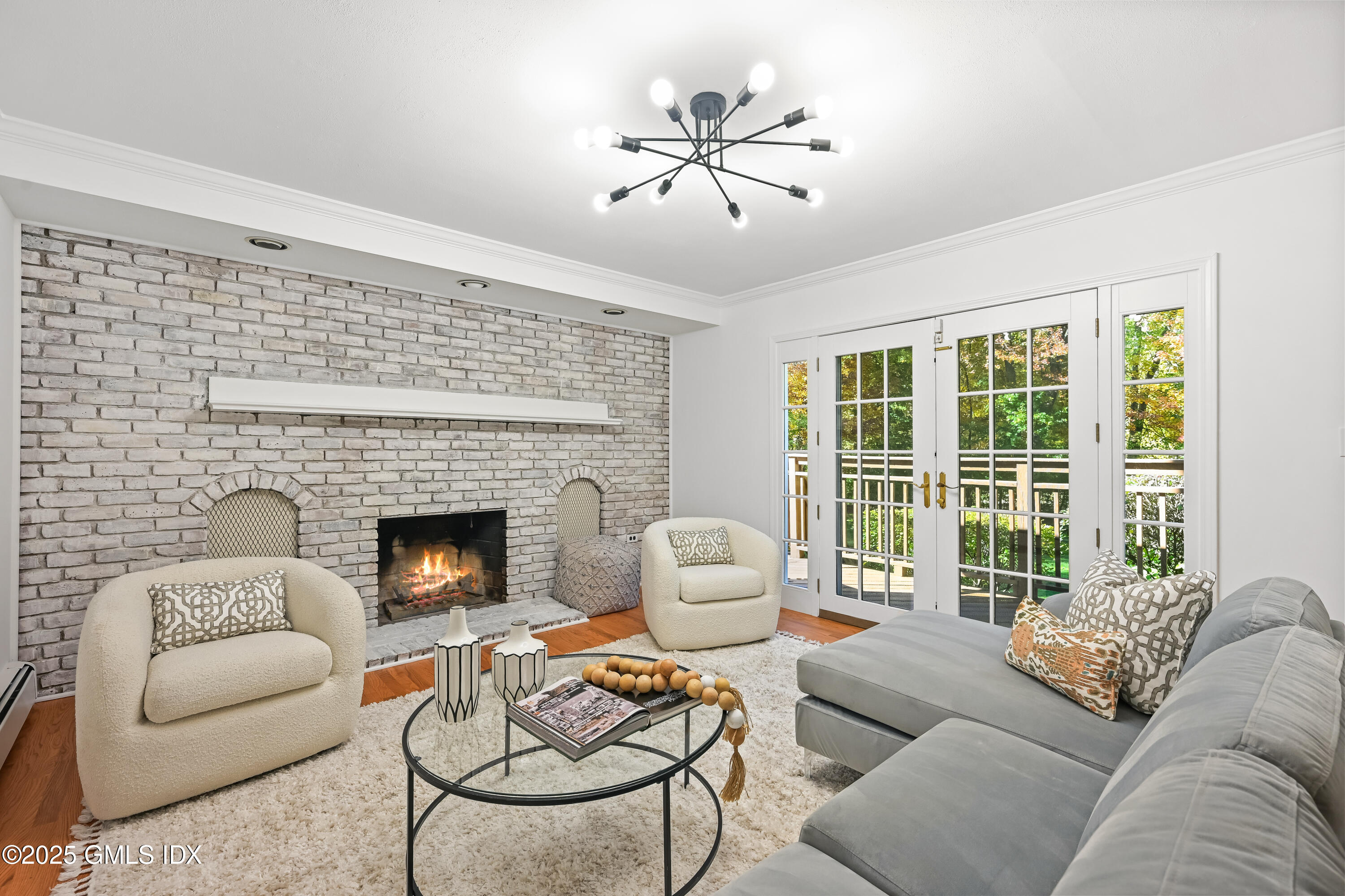 Greenwich, Connecticut 06831, United States, 4 Bedrooms Bedrooms, ,6 BathroomsBathrooms,Residential,Active,233870