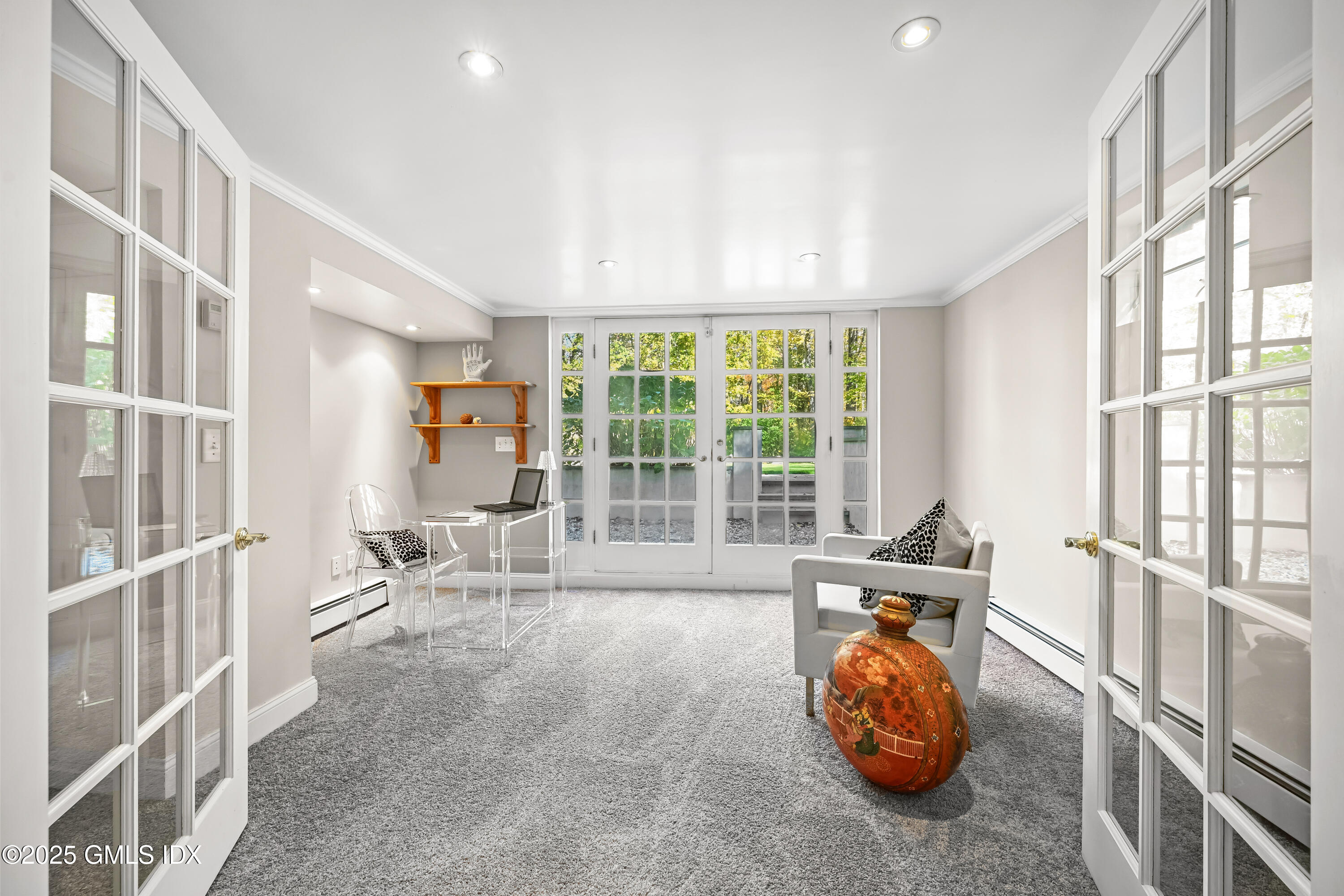 Greenwich, Connecticut 06831, United States, 4 Bedrooms Bedrooms, ,6 BathroomsBathrooms,Residential,Active,233870