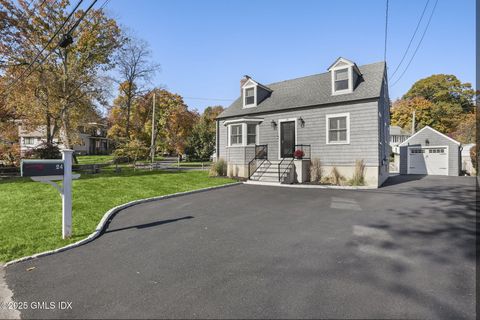 A home in Cos Cob