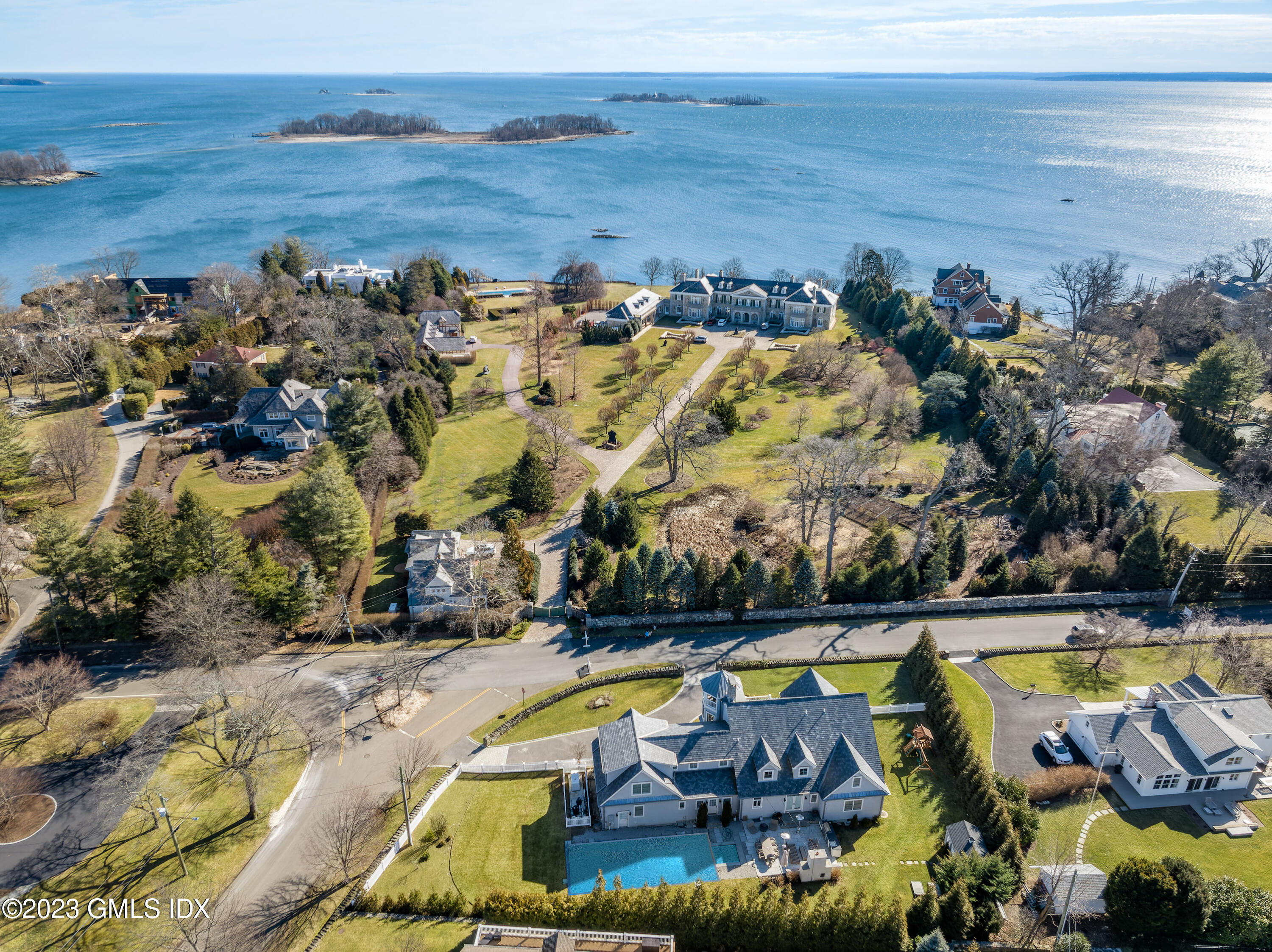 Rental Property at 154 Byram Shore Road, Greenwich, Connecticut - Bedrooms: 5 
Bathrooms: 6  - $55,000 MO.