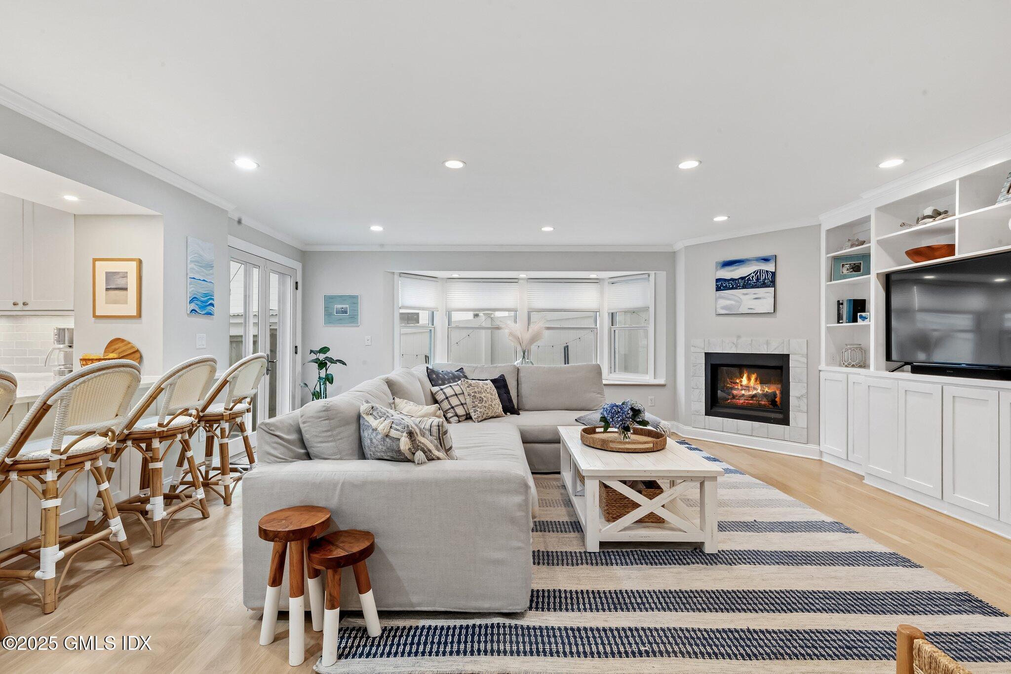 Old Greenwich, Connecticut 06870, United States, 5 Bedrooms Bedrooms, ,4 BathroomsBathrooms,Residential,Active,143657