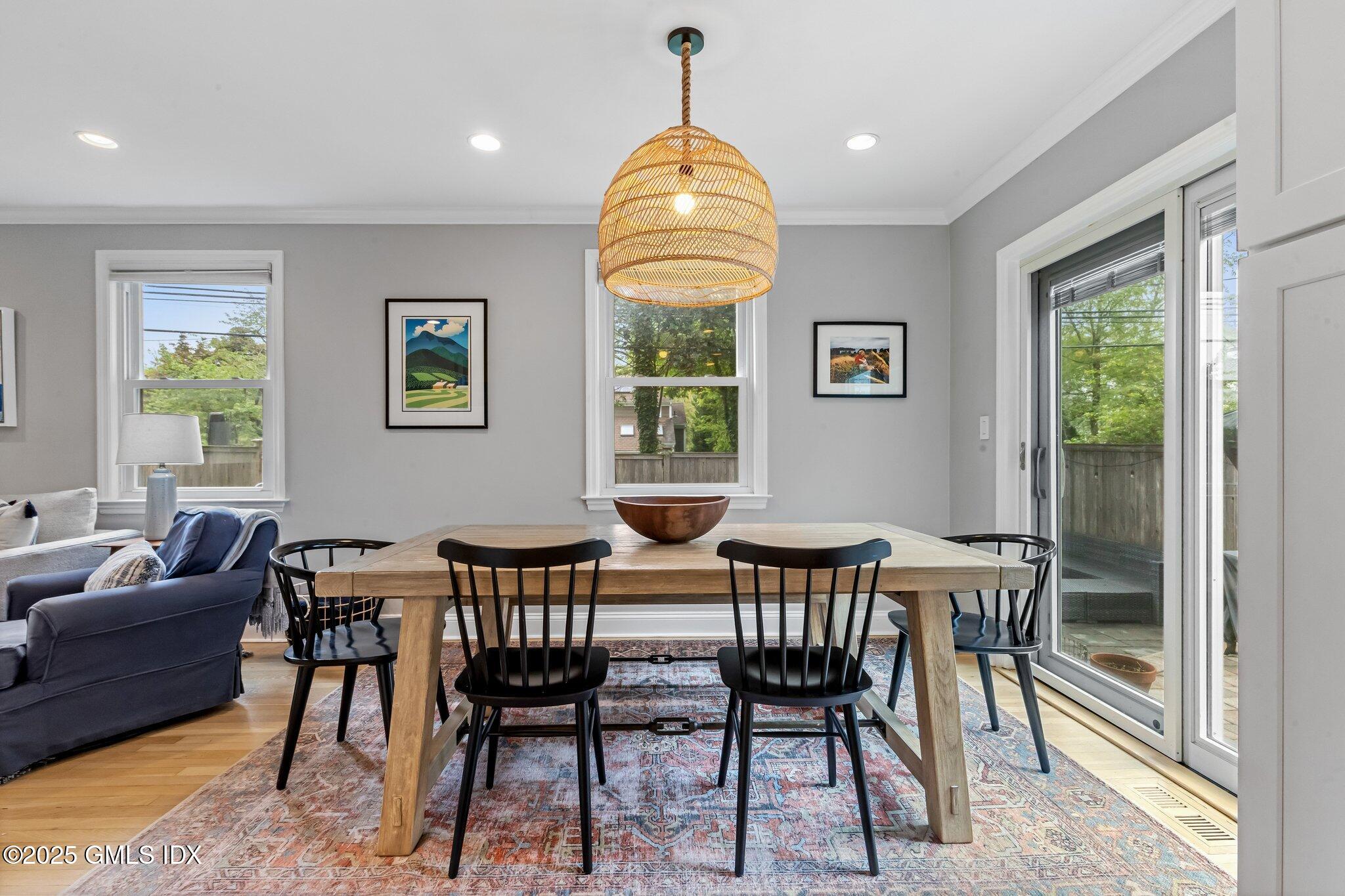 Old Greenwich, Connecticut 06870, United States, 5 Bedrooms Bedrooms, ,4 BathroomsBathrooms,Residential,Active,143657