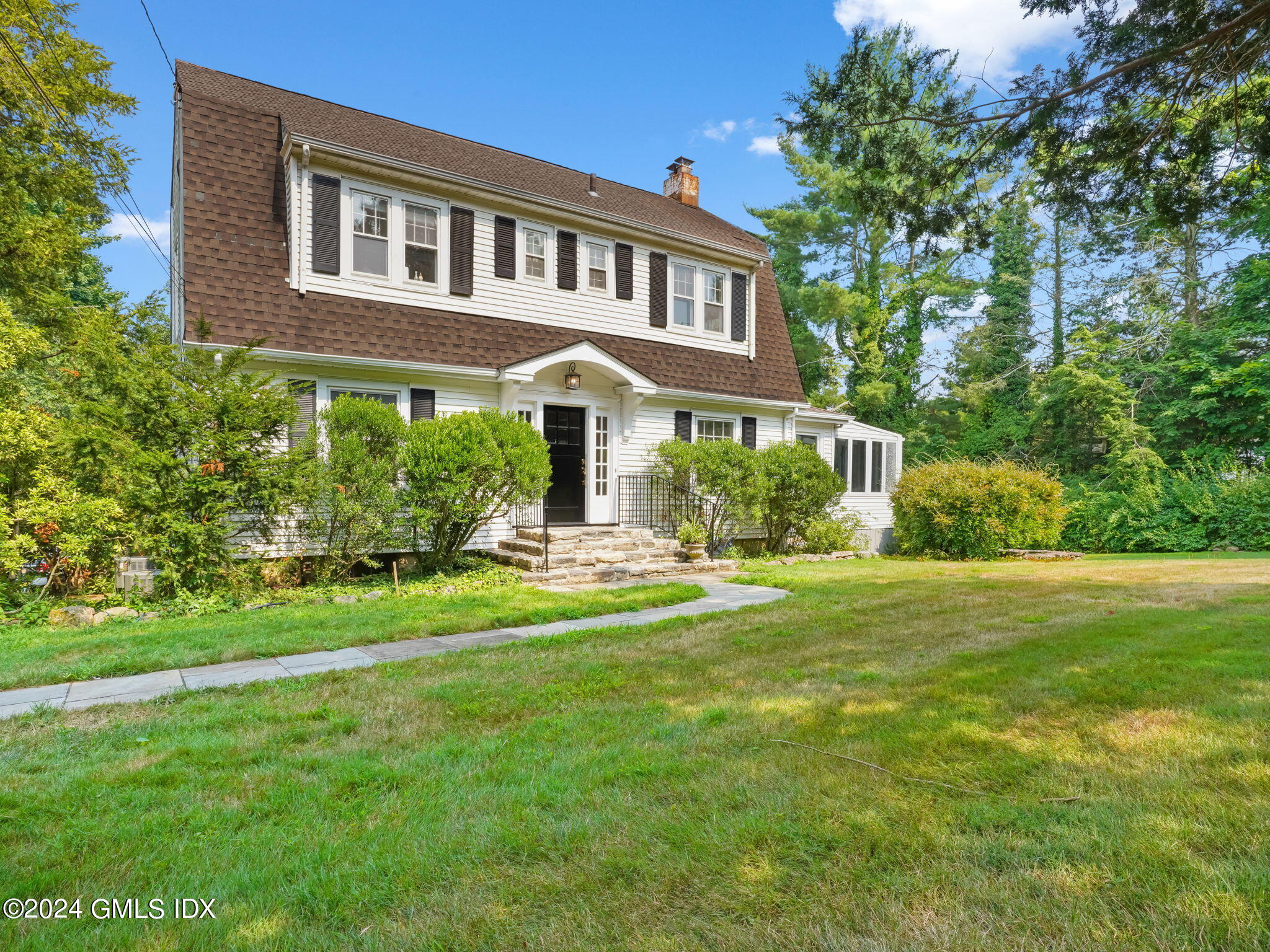 Photo 1 of 339 Round Hill Road, Greenwich, Connecticut, $8,625, Web #: 121082