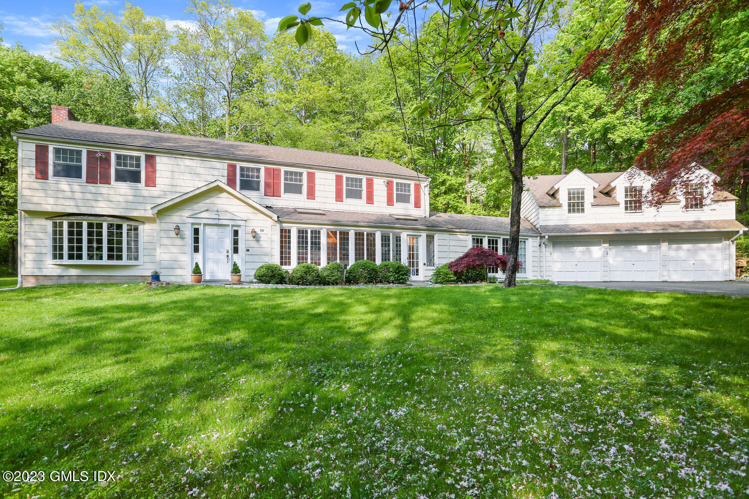 Rental Property at 55 Hillcrest Park Road, Old Greenwich, Connecticut - Bedrooms: 5 
Bathrooms: 4.5  - $9,500 MO.