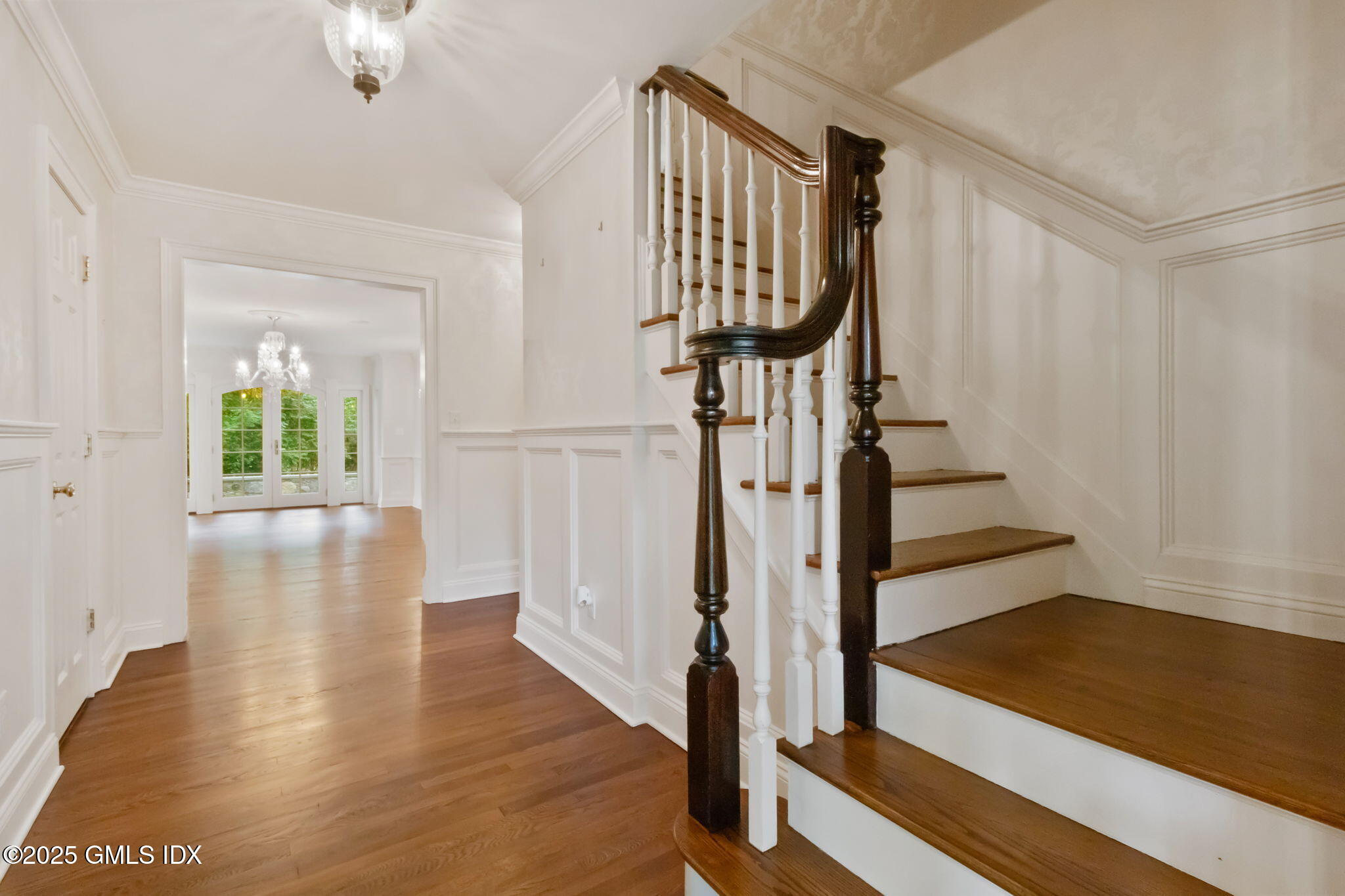 Riverside, Connecticut 06878, United States, 4 Bedrooms Bedrooms, ,5 BathroomsBathrooms,Residential,Pending,227267