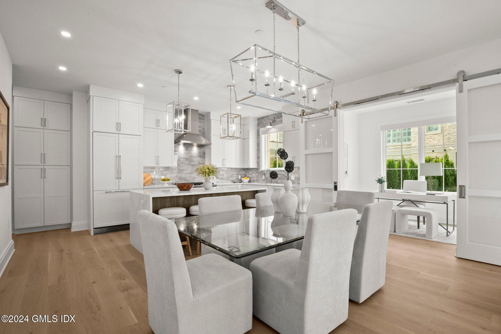 Greenwich, Connecticut 06830, United States, 2 Bedrooms Bedrooms, ,2 BathroomsBathrooms,Residential,Active,129841